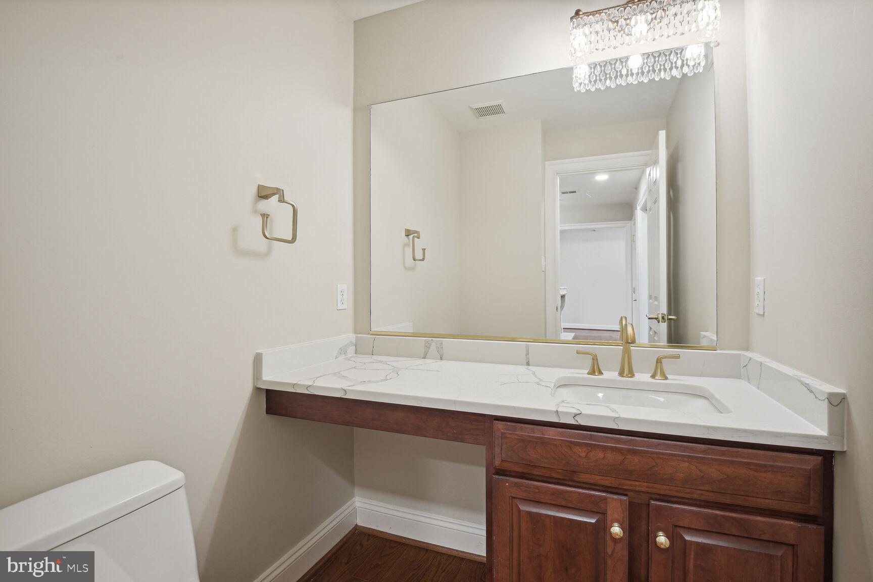 CHEVY CHASE MEWS - Residential