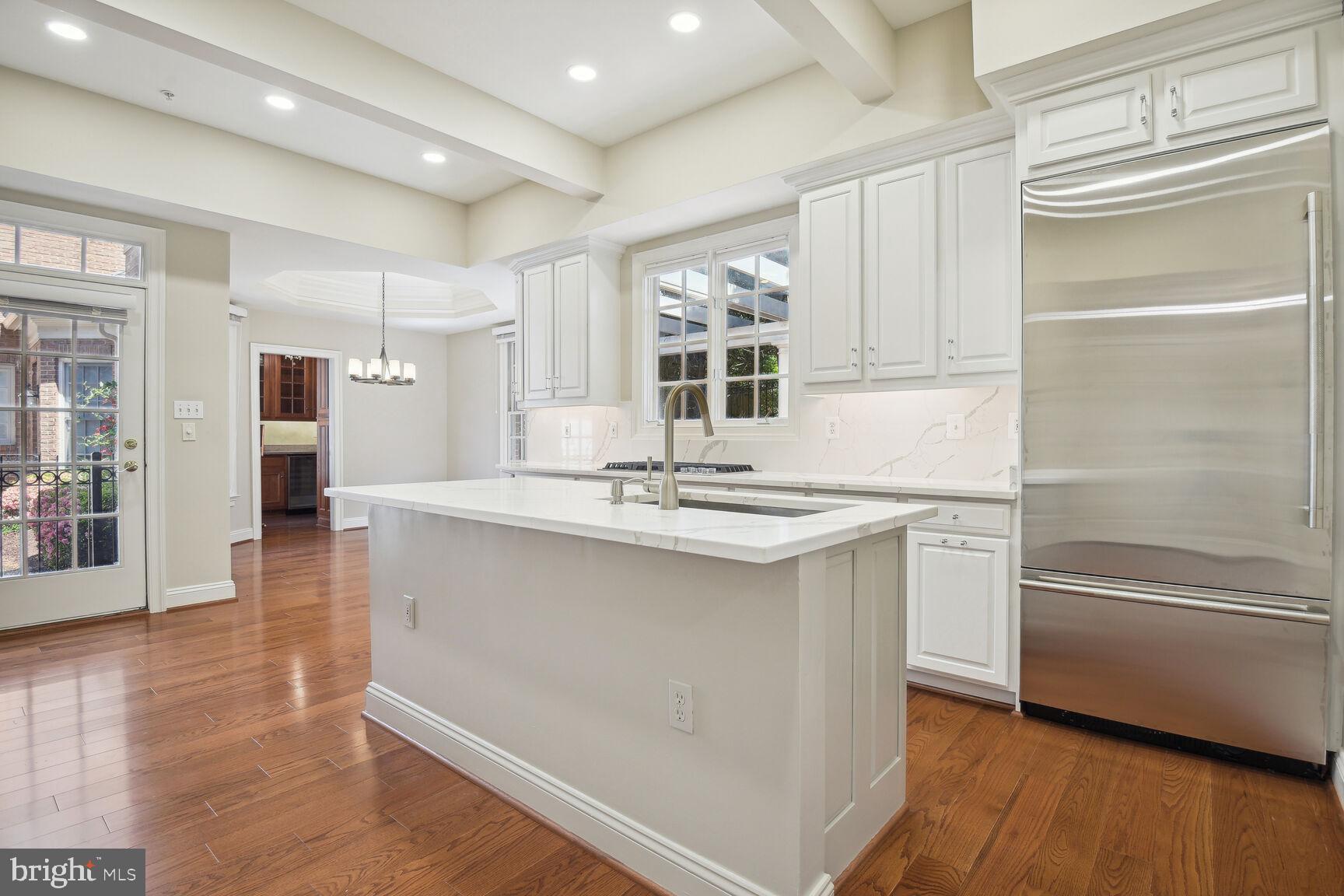 CHEVY CHASE MEWS - Residential