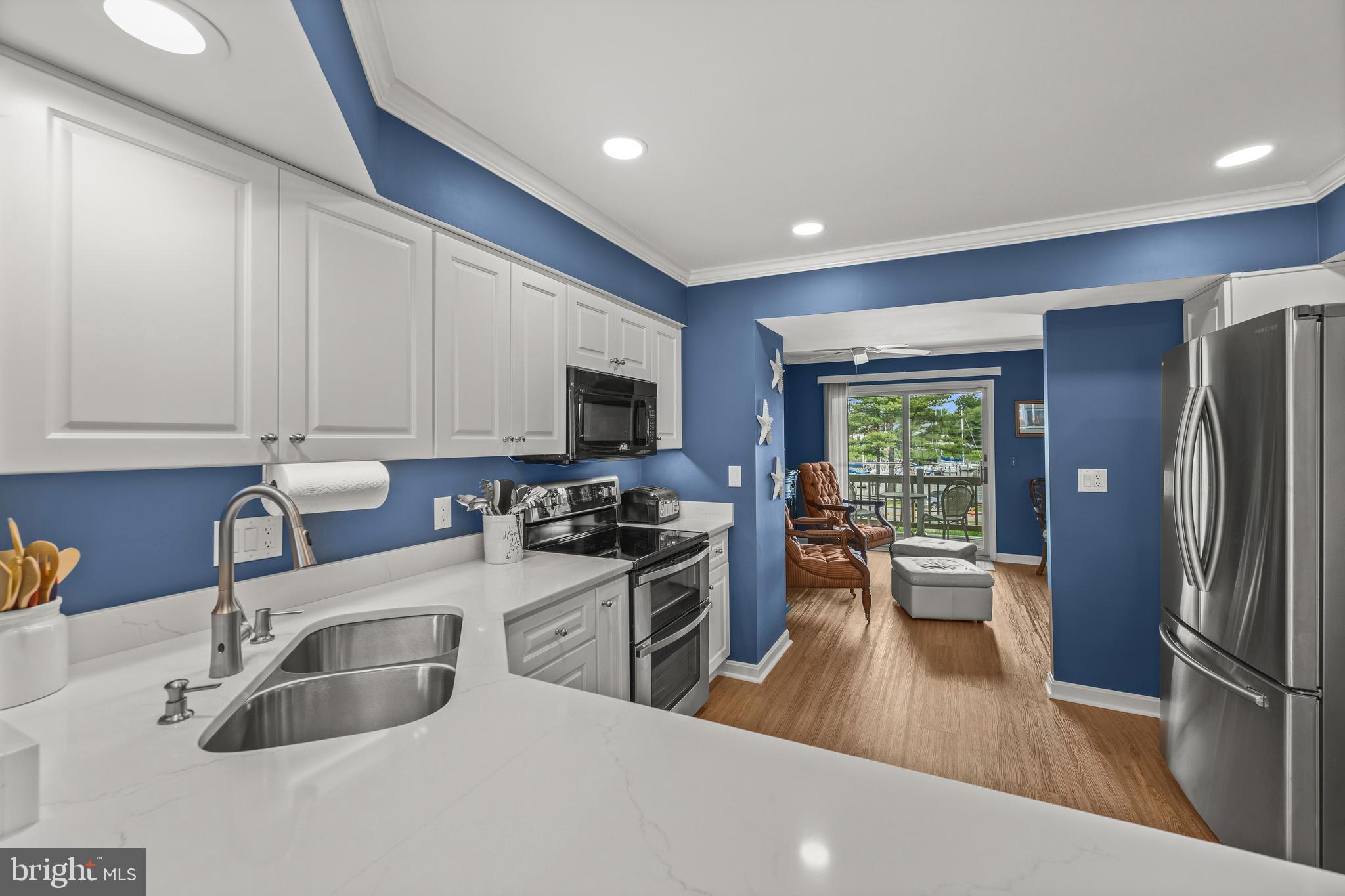 BAYSIDE - Residential