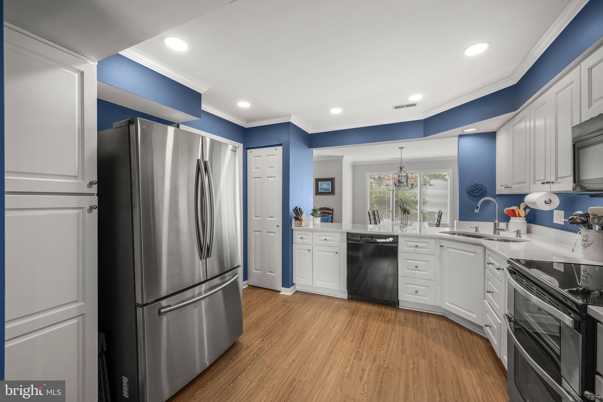 BAYSIDE - Residential