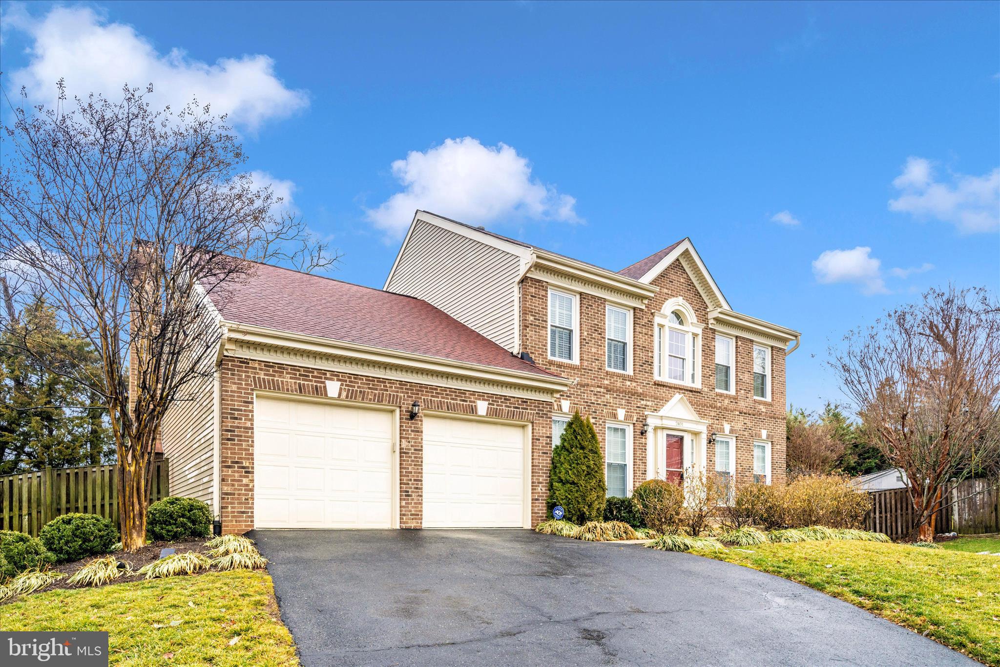 2401 BELLE HAVEN MEADOWS COURT