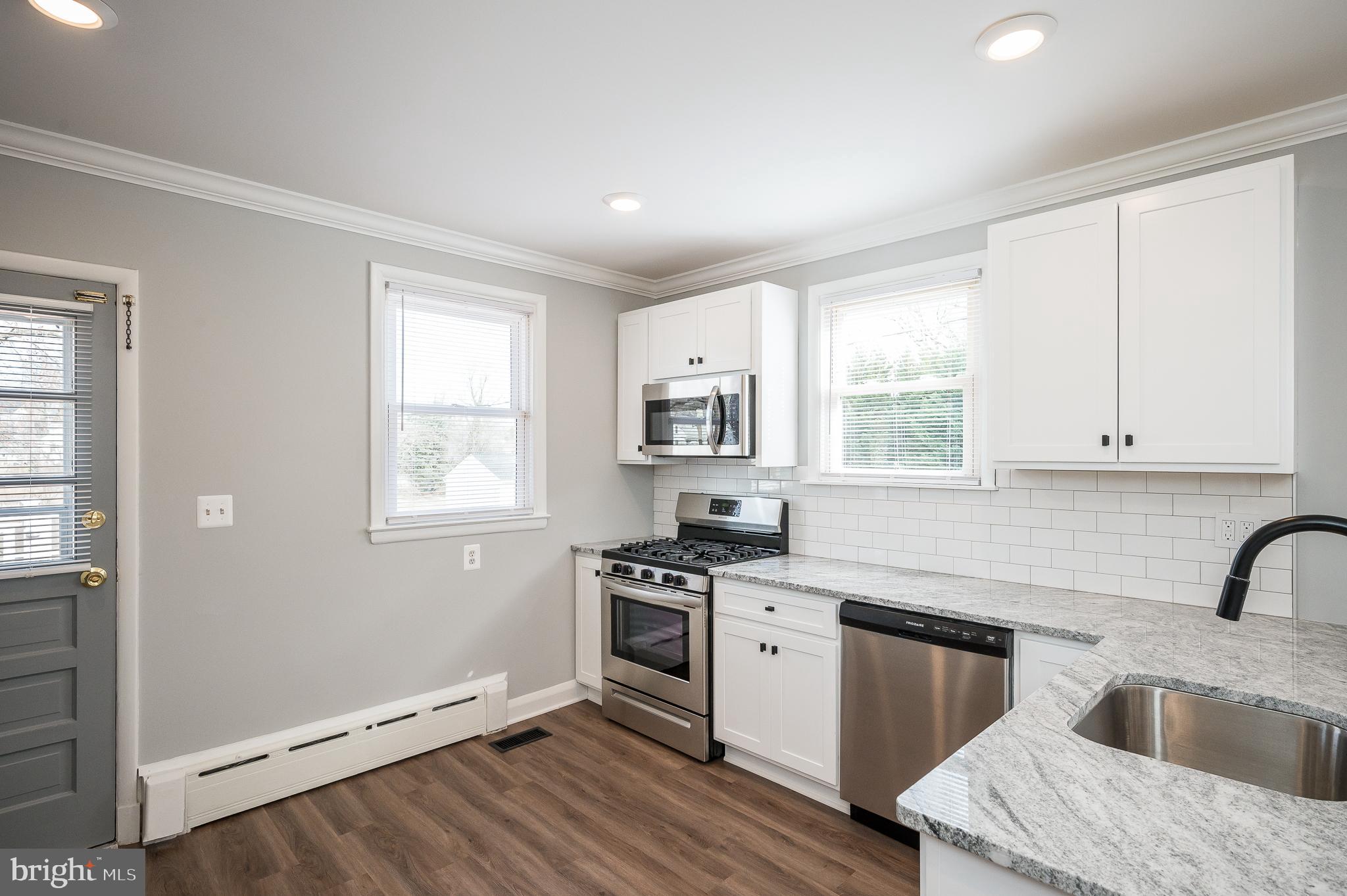 OVERLEA - Residential