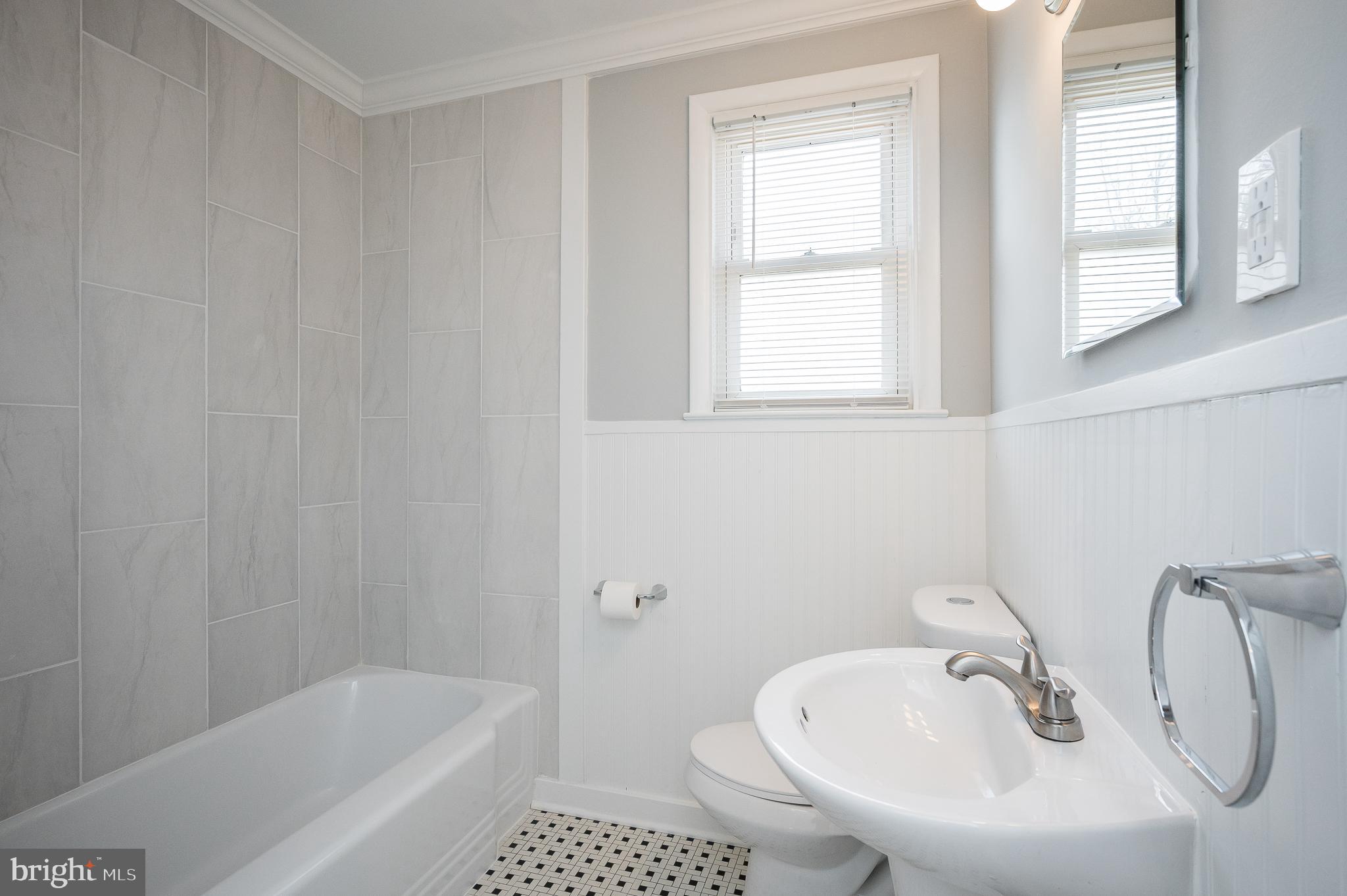 OVERLEA - Residential