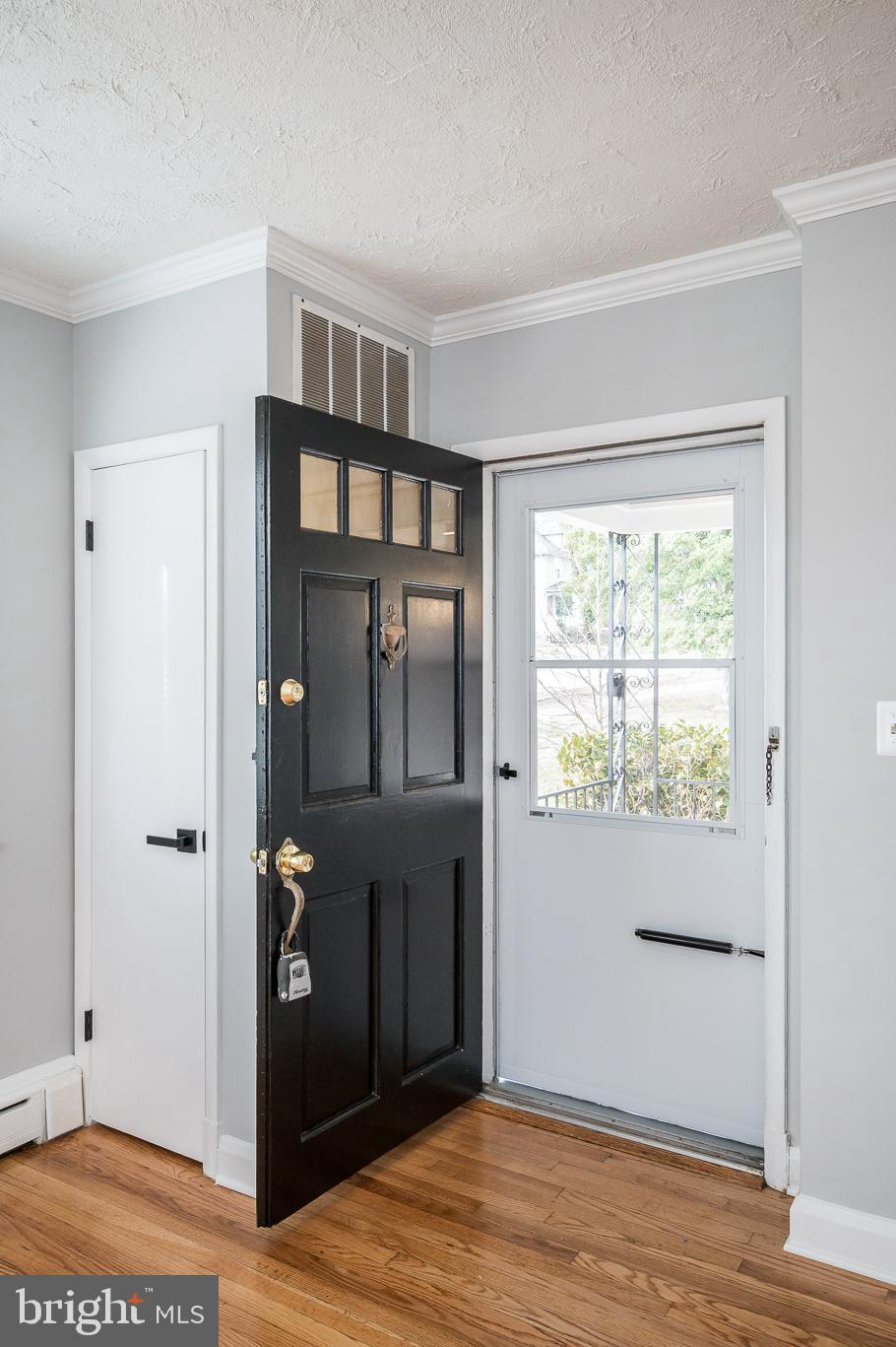 OVERLEA - Residential