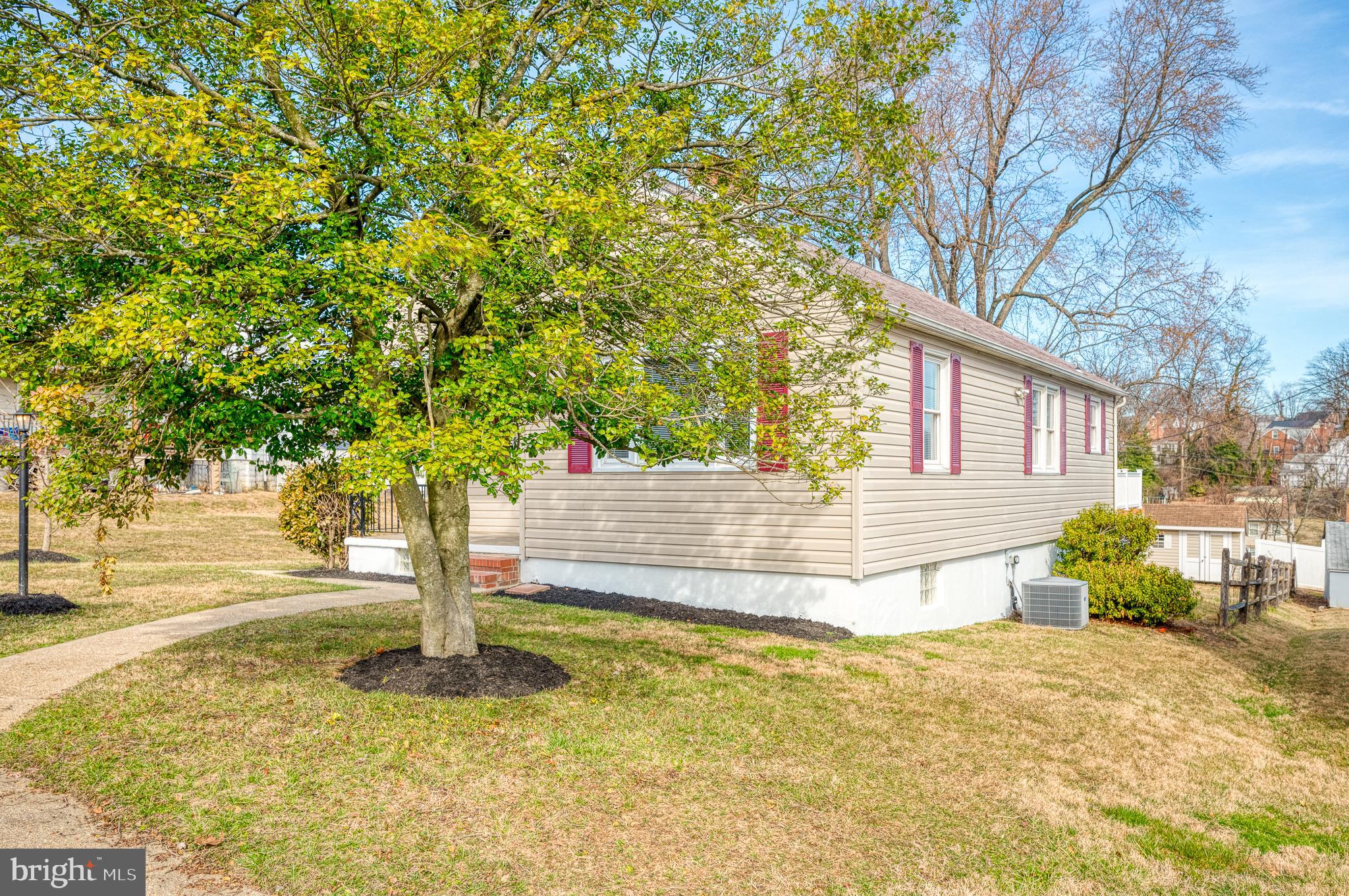 OVERLEA - Residential