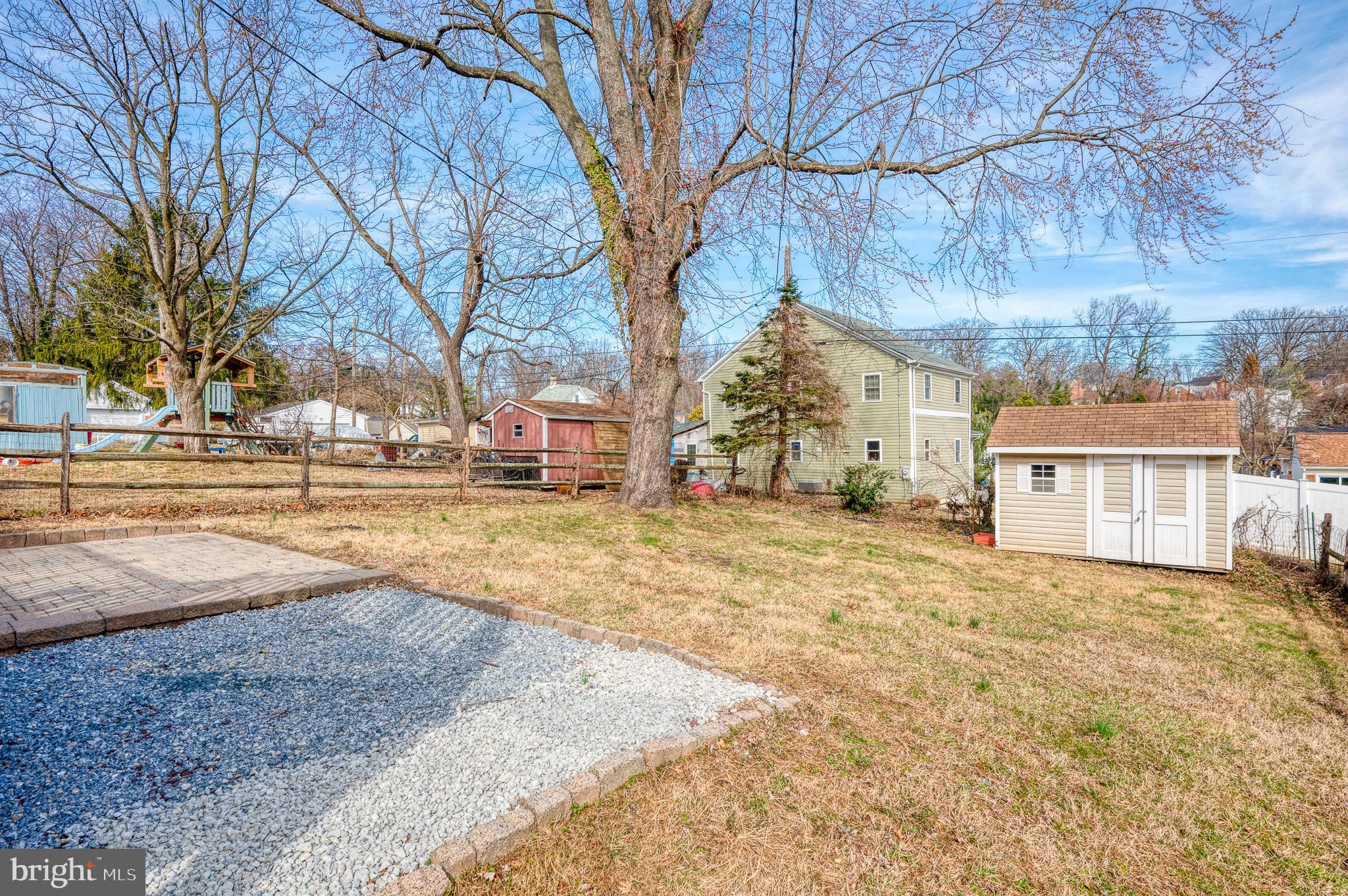 OVERLEA - Residential