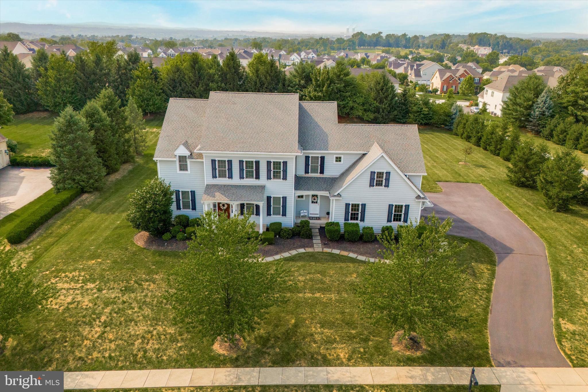 EDGEHILL - Residential