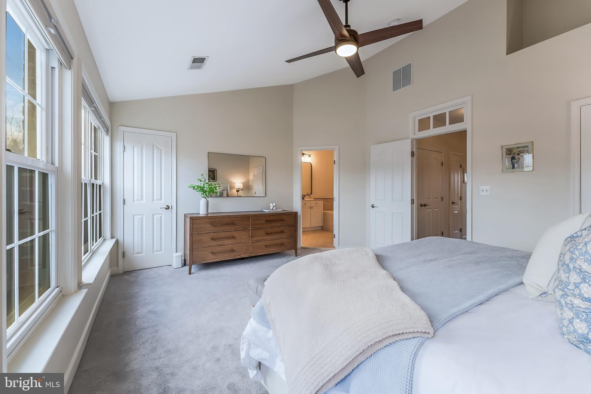 WEST MARKET - Residential