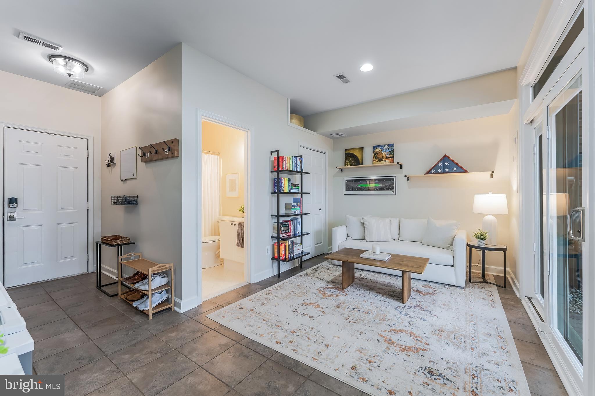 WEST MARKET - Residential