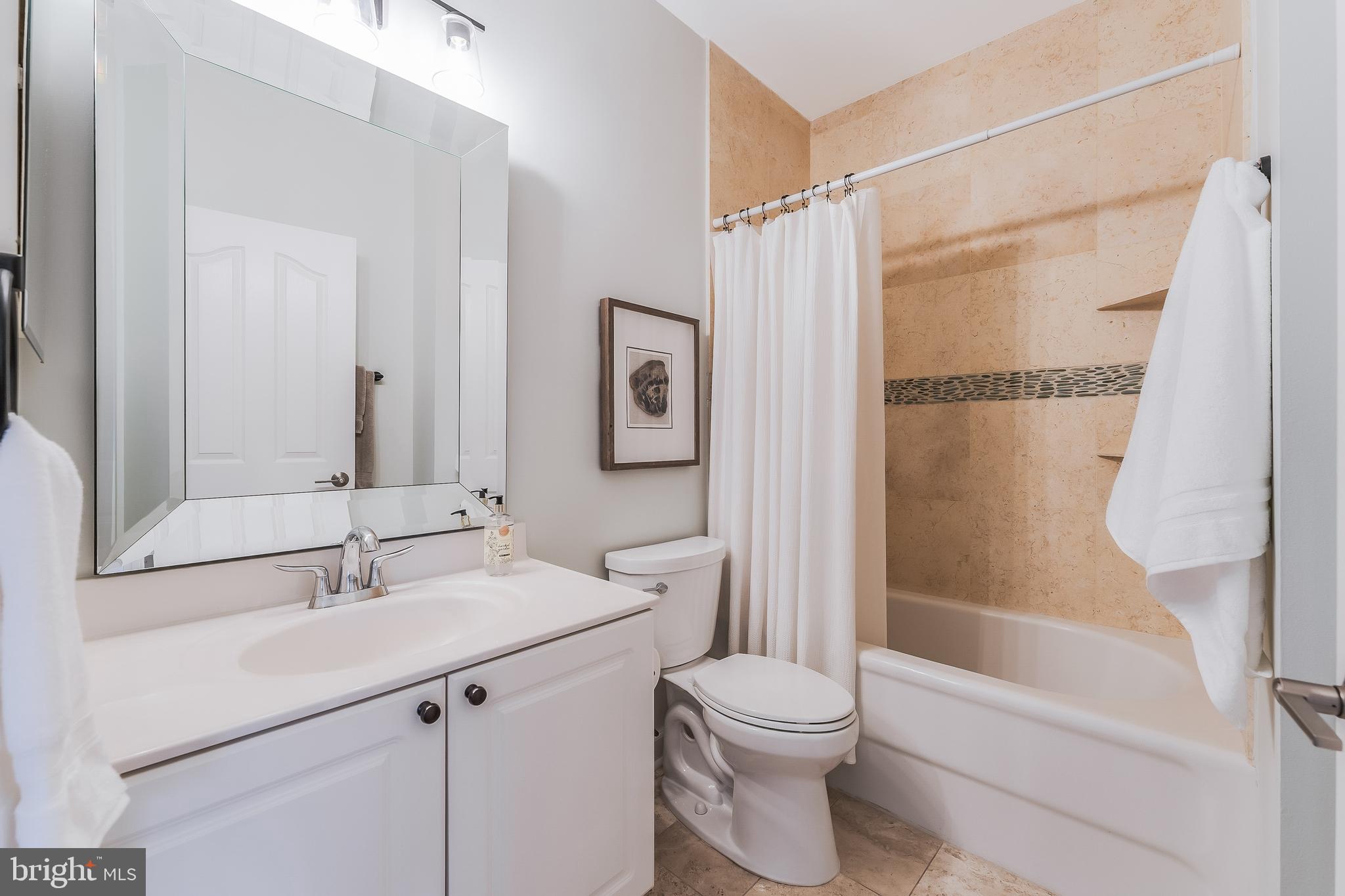 WEST MARKET - Residential