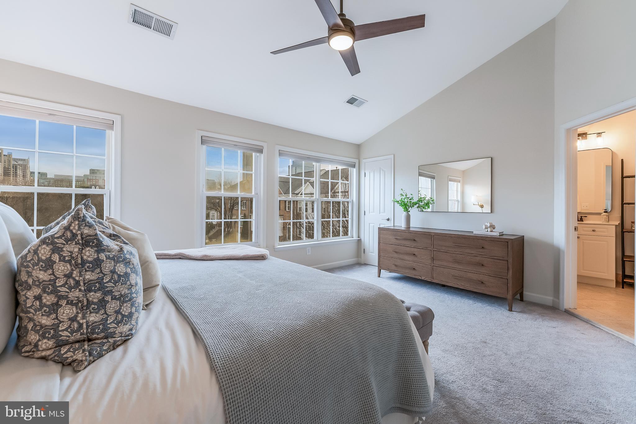 WEST MARKET - Residential