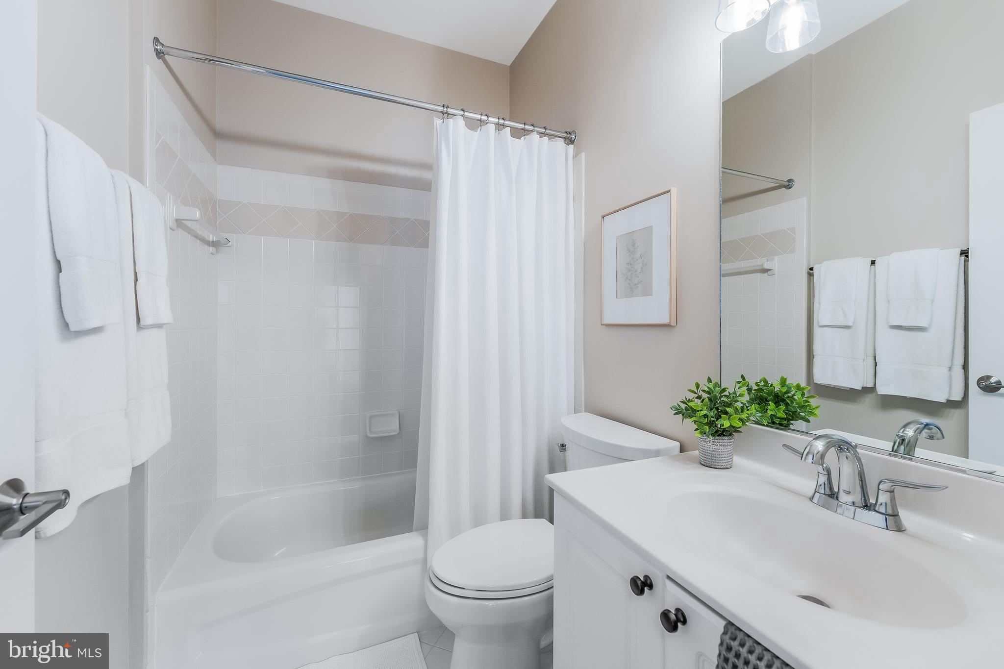 WEST MARKET - Residential