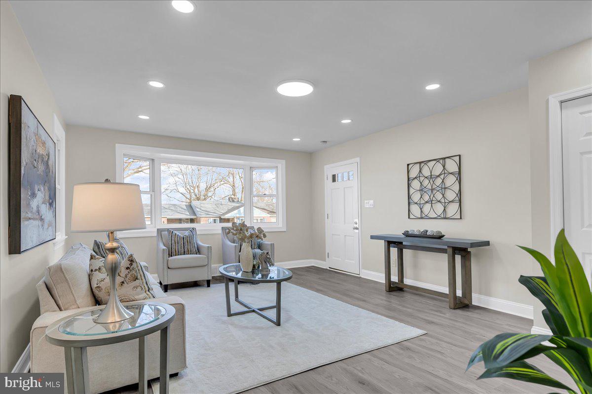 NORTHFIELD - Residential