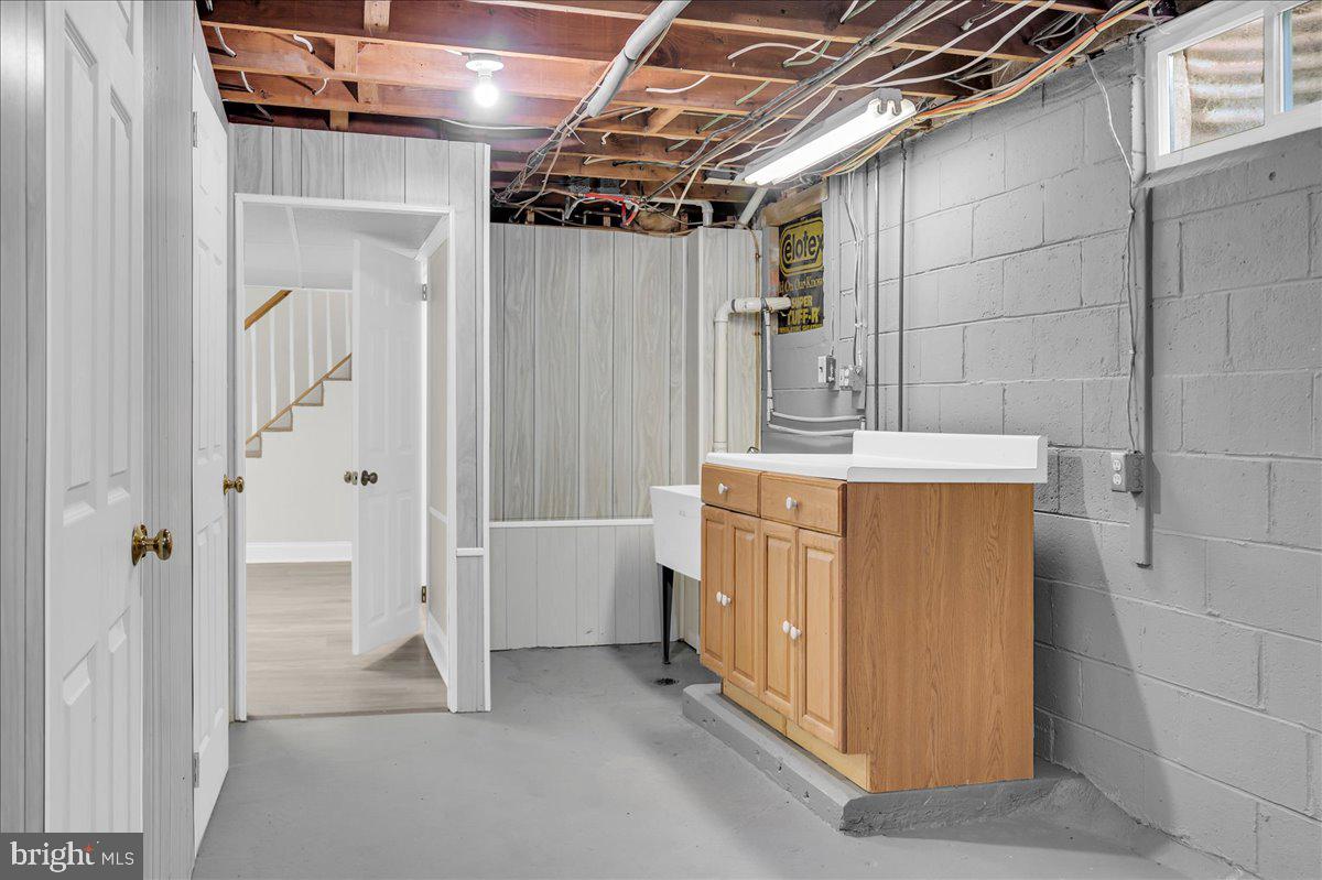 NORTHFIELD - Residential