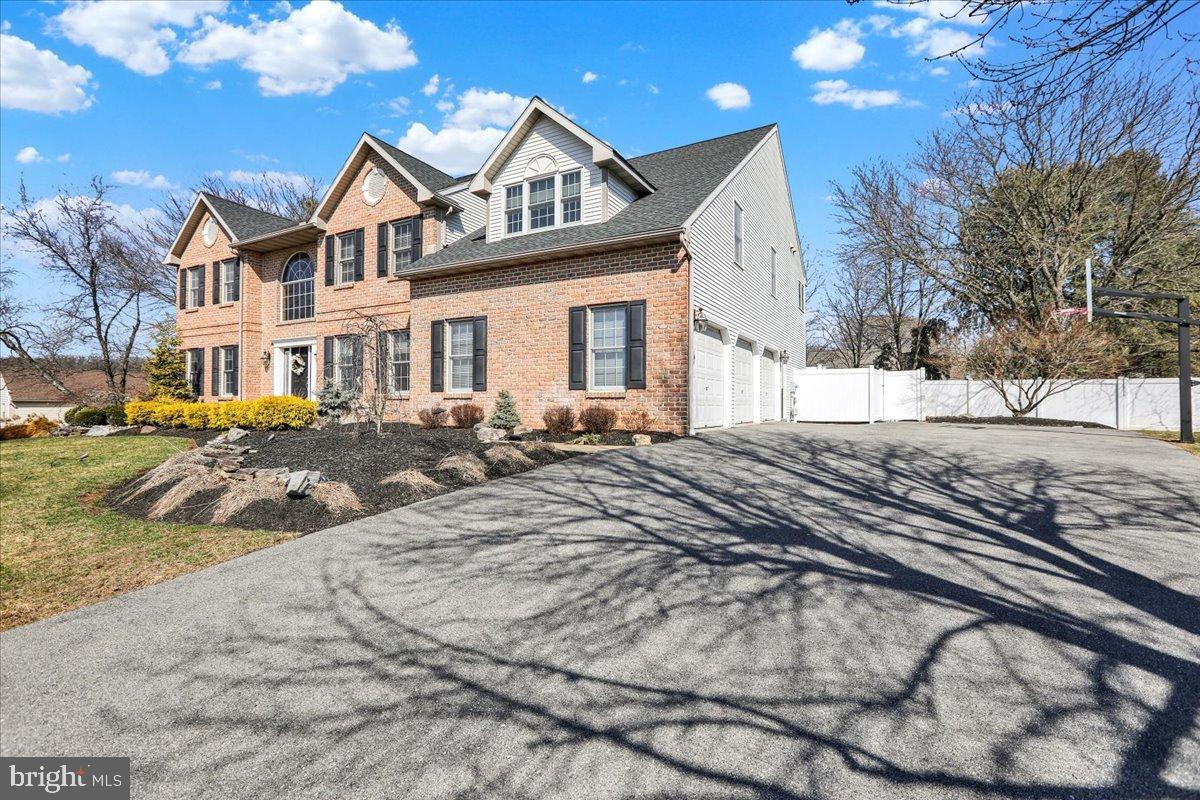 GREEN VALLEY ESTAT - Residential