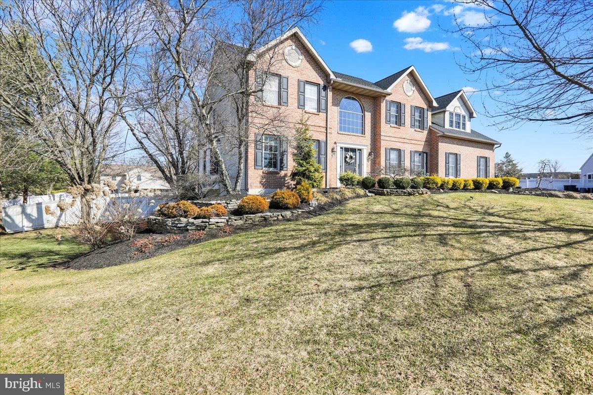 GREEN VALLEY ESTAT - Residential