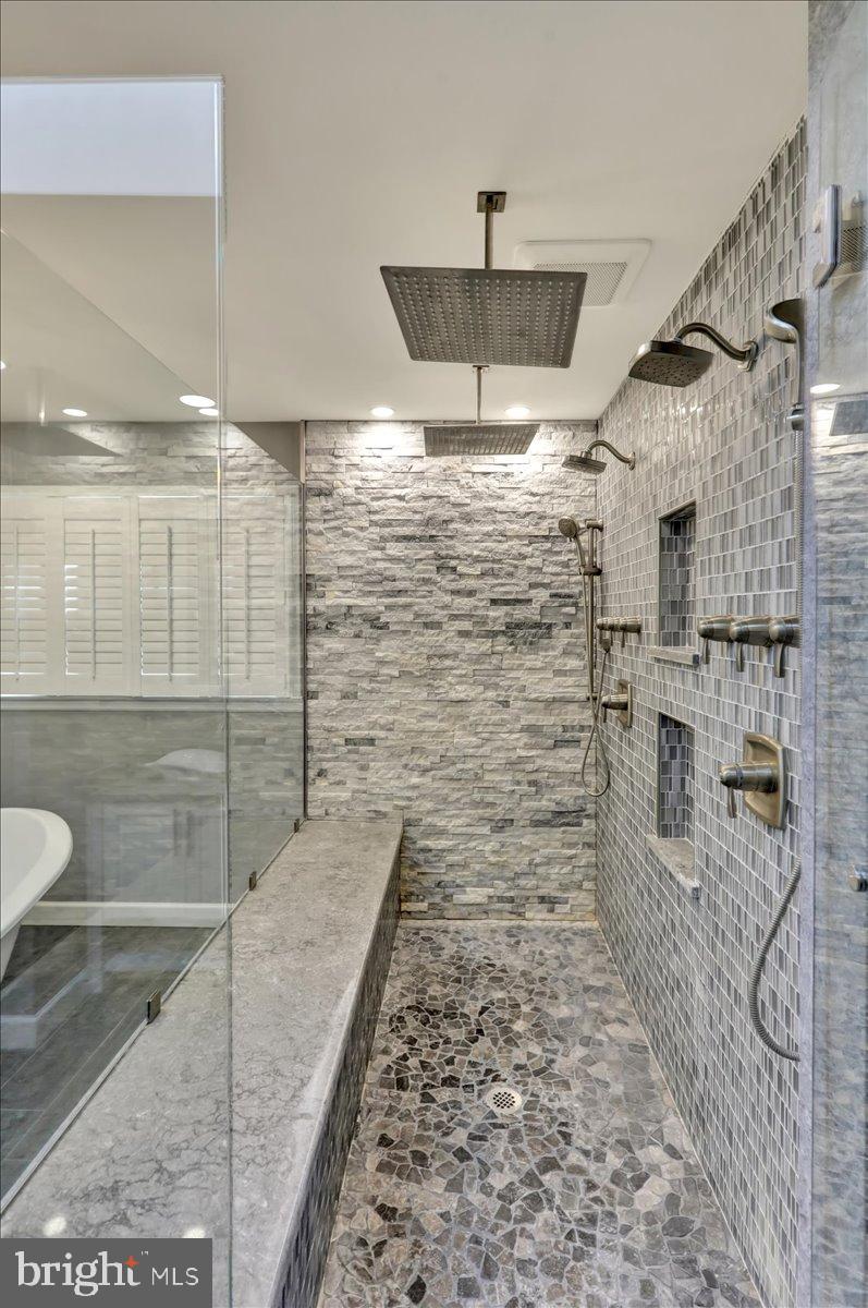 GREEN VALLEY ESTAT - Residential