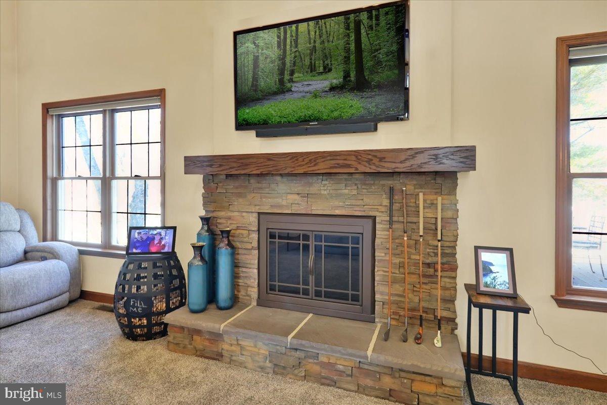 GREEN VALLEY ESTAT - Residential