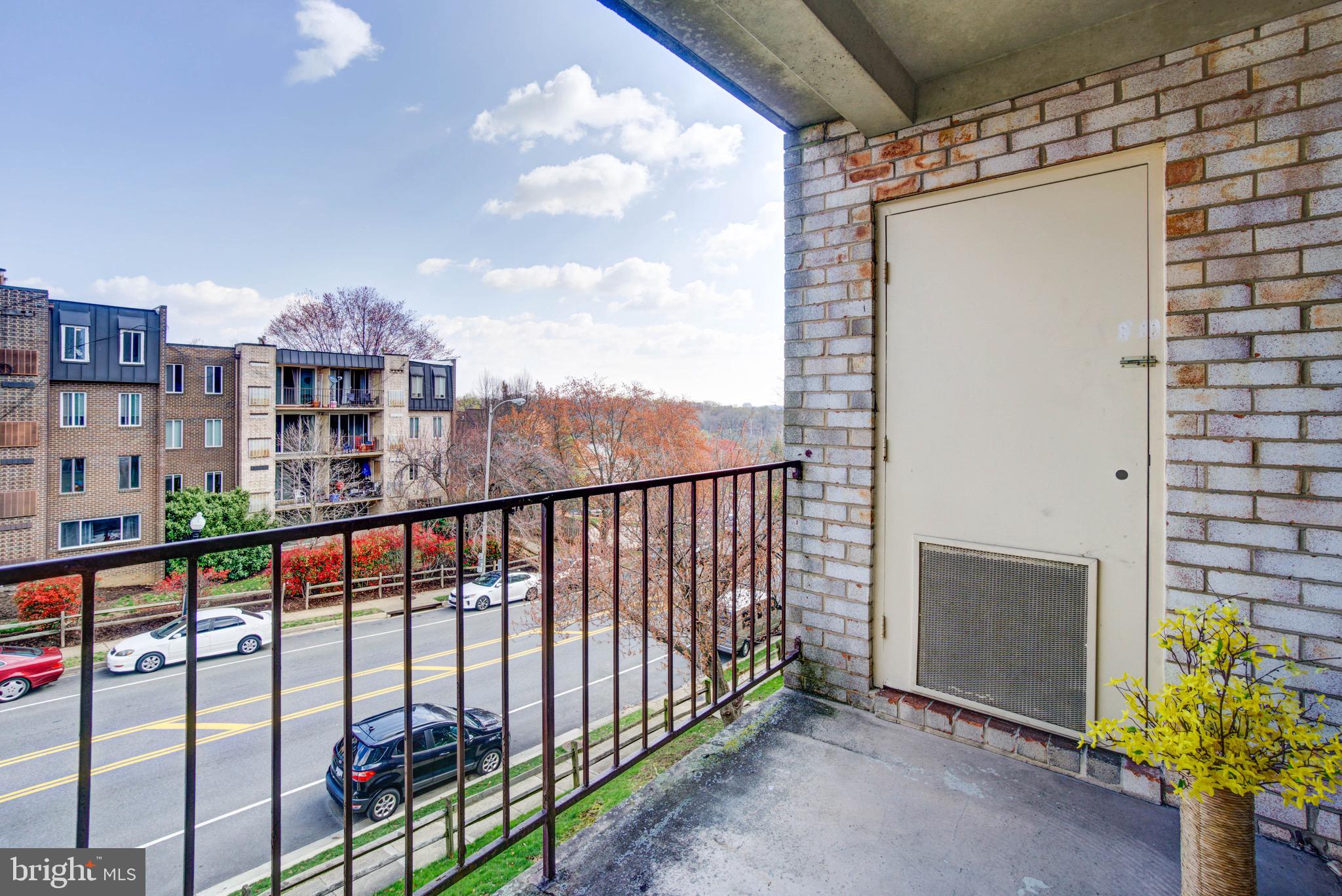 PARK SPRING - Residential