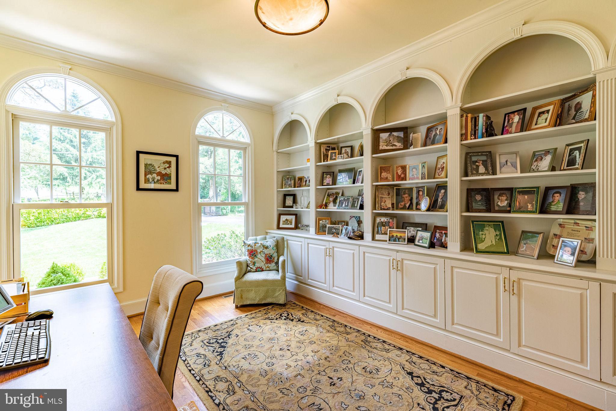 LANGLEY OAKS - Residential