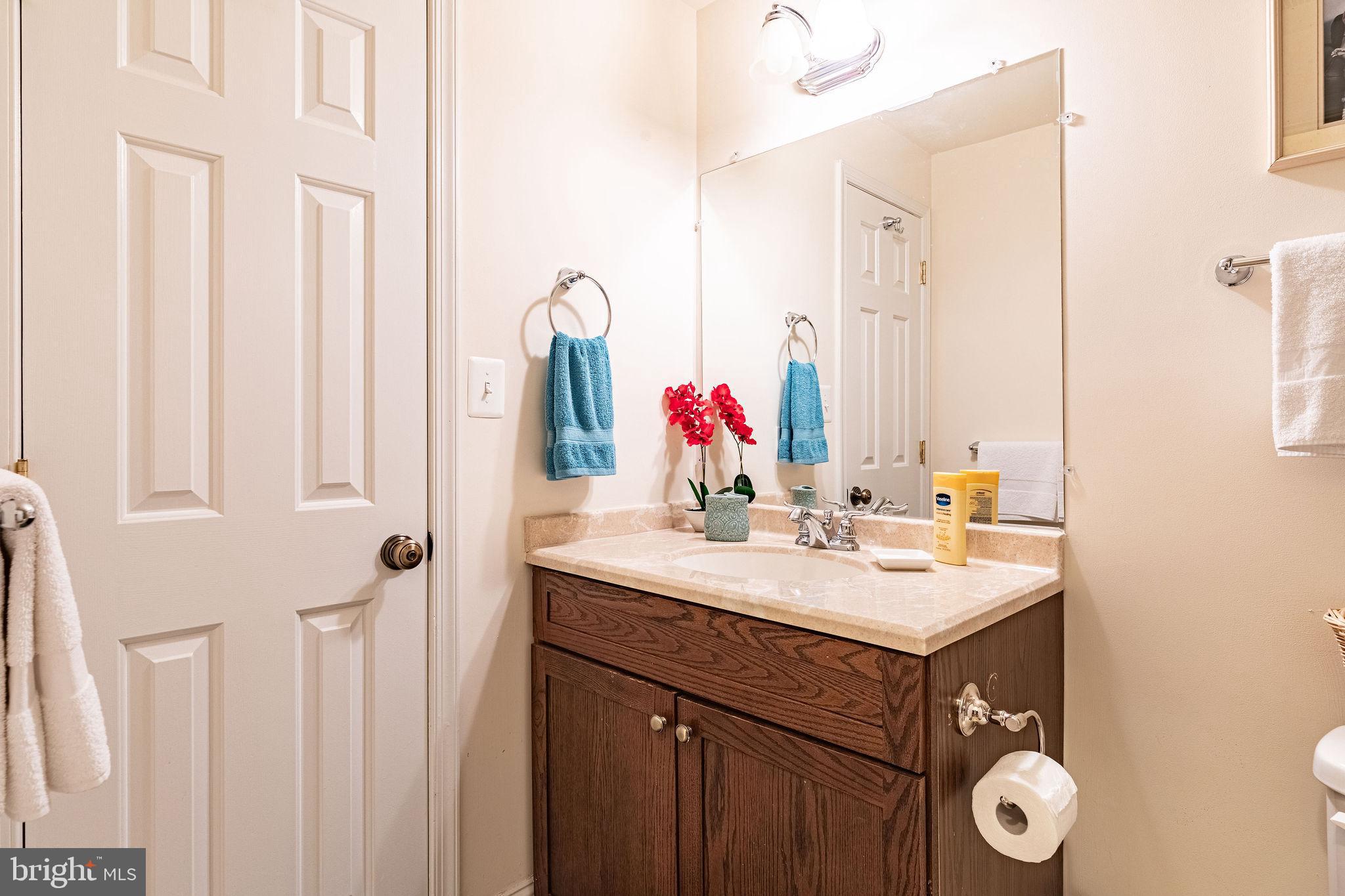 LANGLEY OAKS - Residential