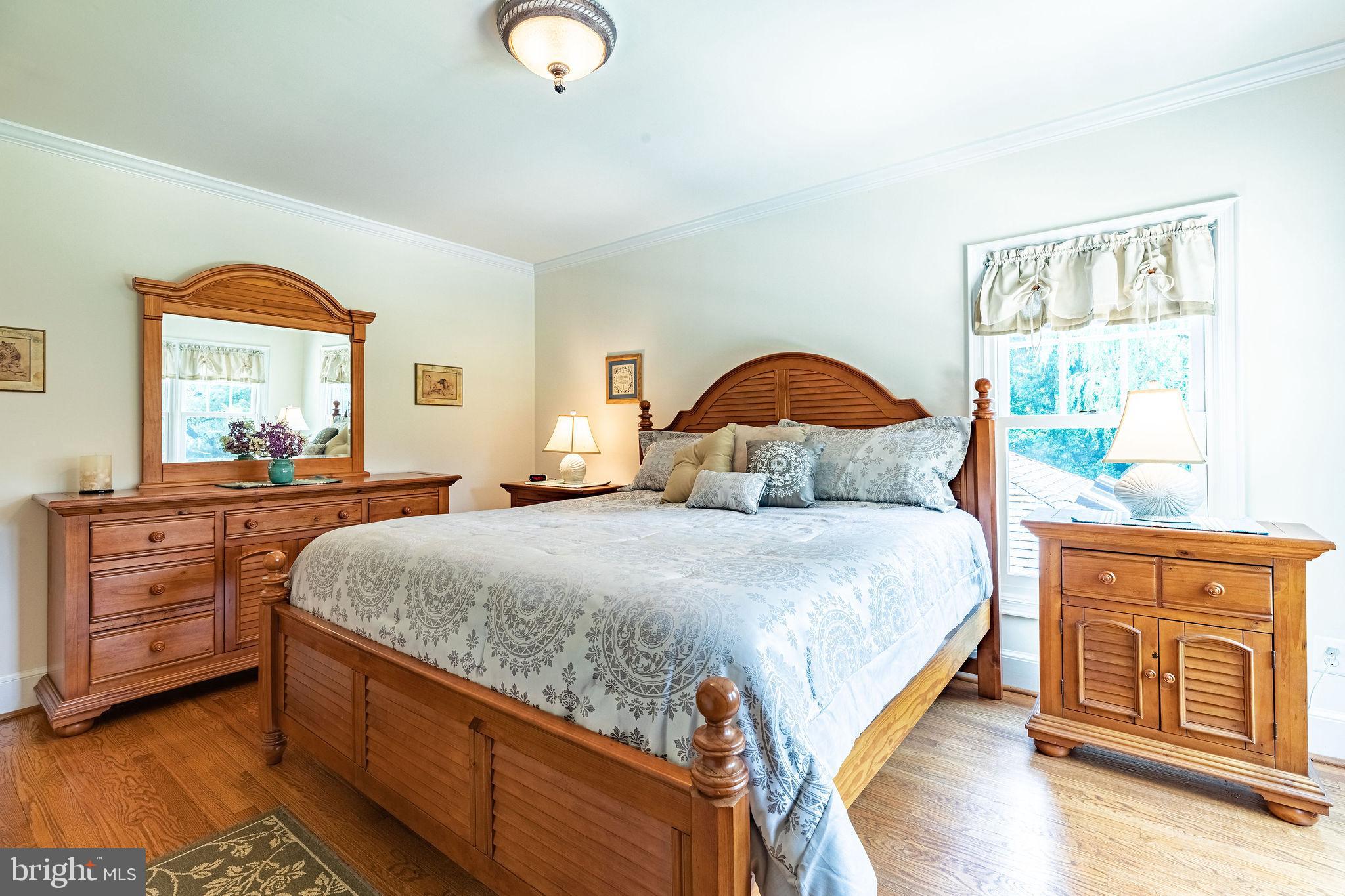 LANGLEY OAKS - Residential