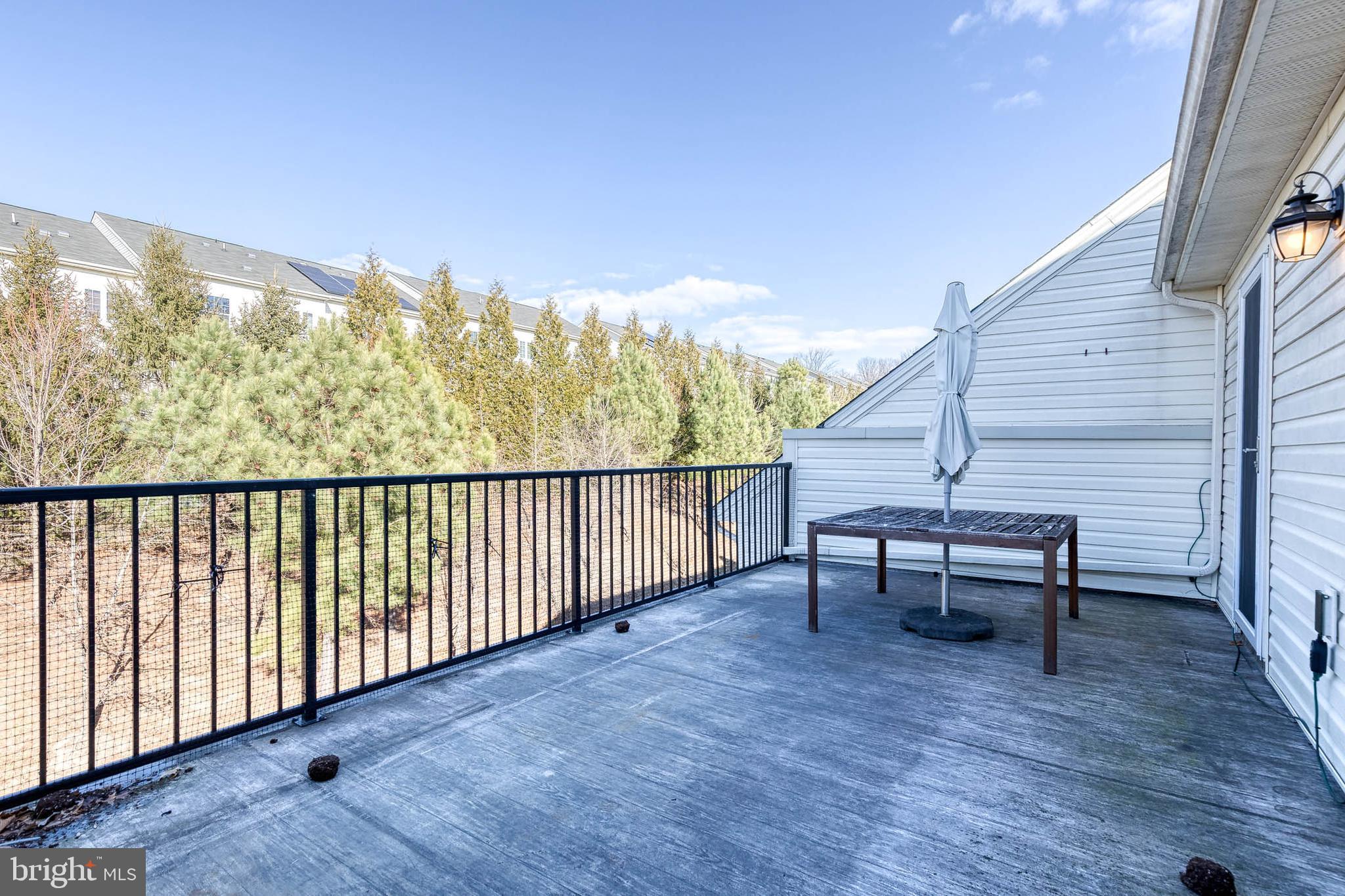 FIELDSTONE PRESERVE - Residential