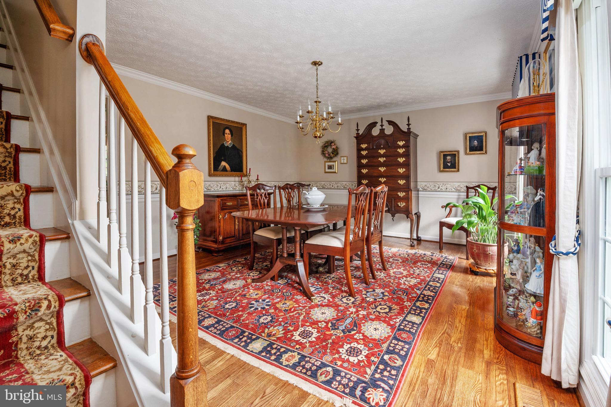 COURTS OF FOUR SEASONS - Residential