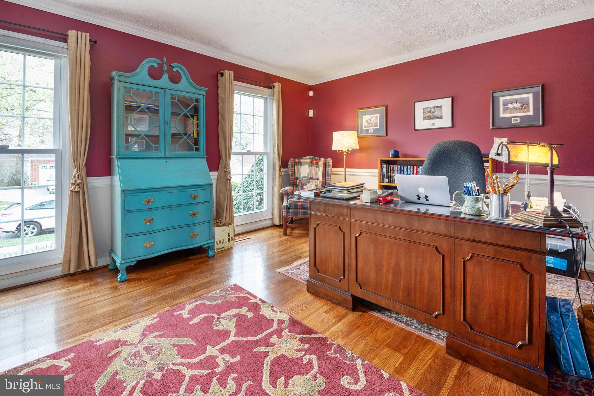 COURTS OF FOUR SEASONS - Residential