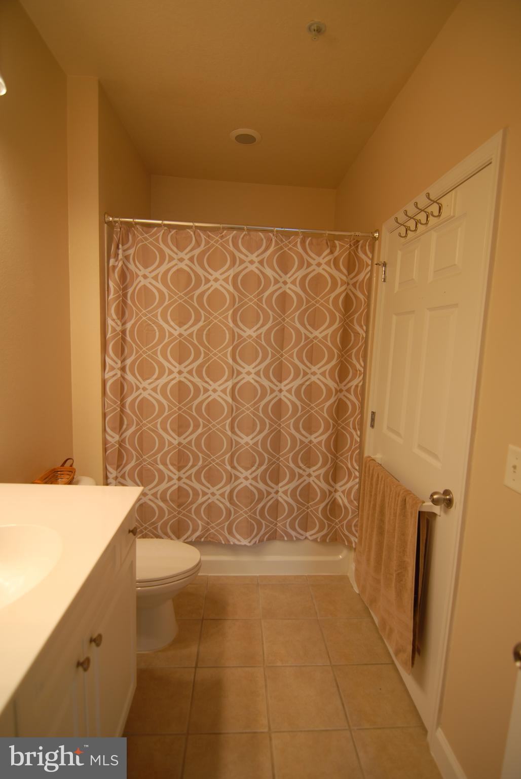 FITZ AT ROCKVILLE TOWN C - Residential