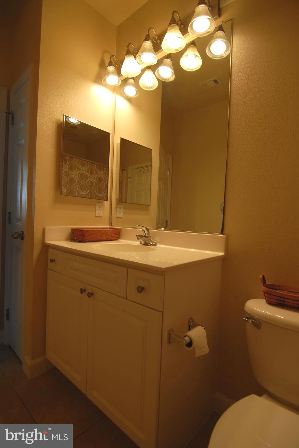 FITZ AT ROCKVILLE TOWN C - Residential