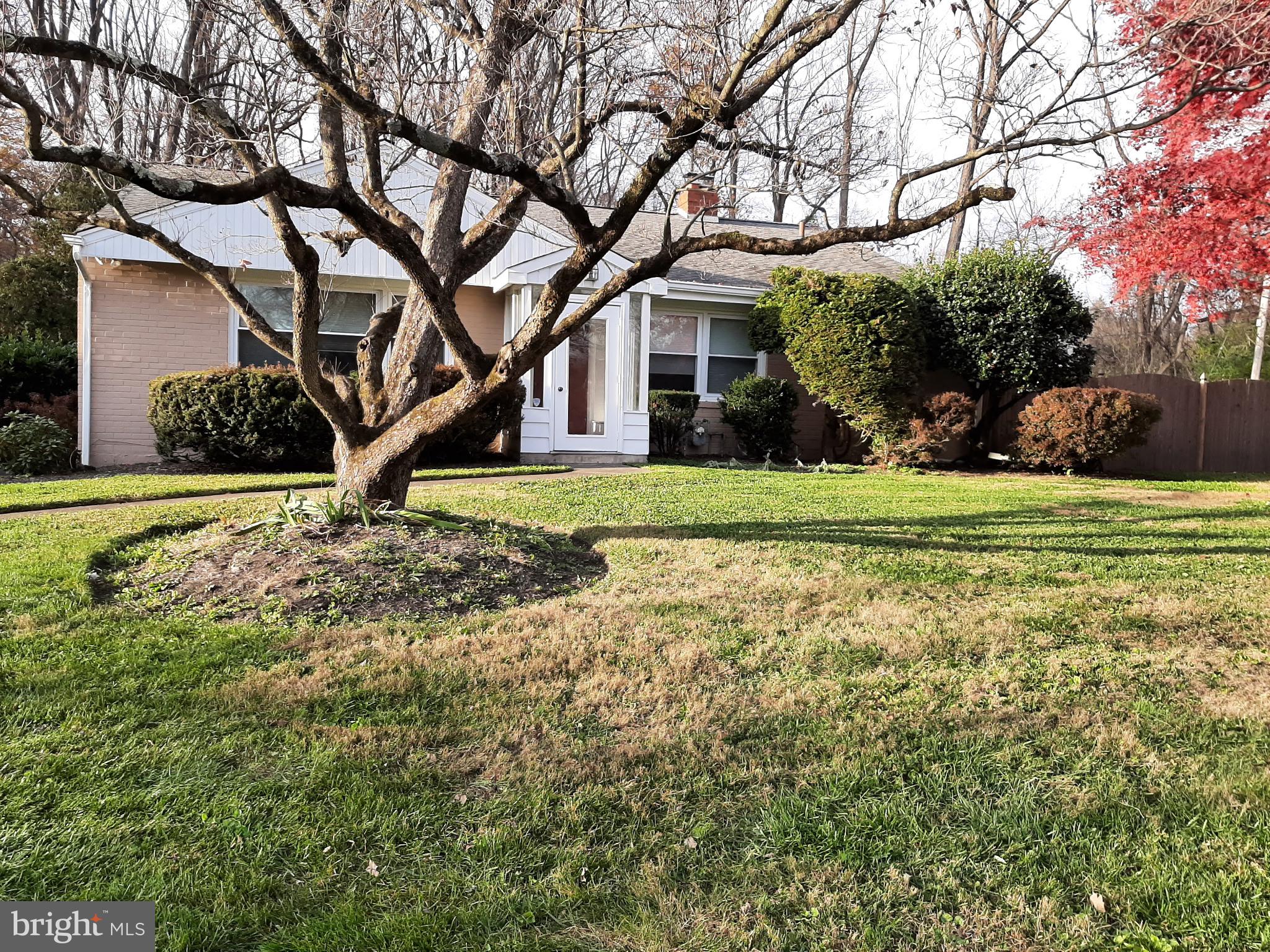 840 PEMBROKE ROAD