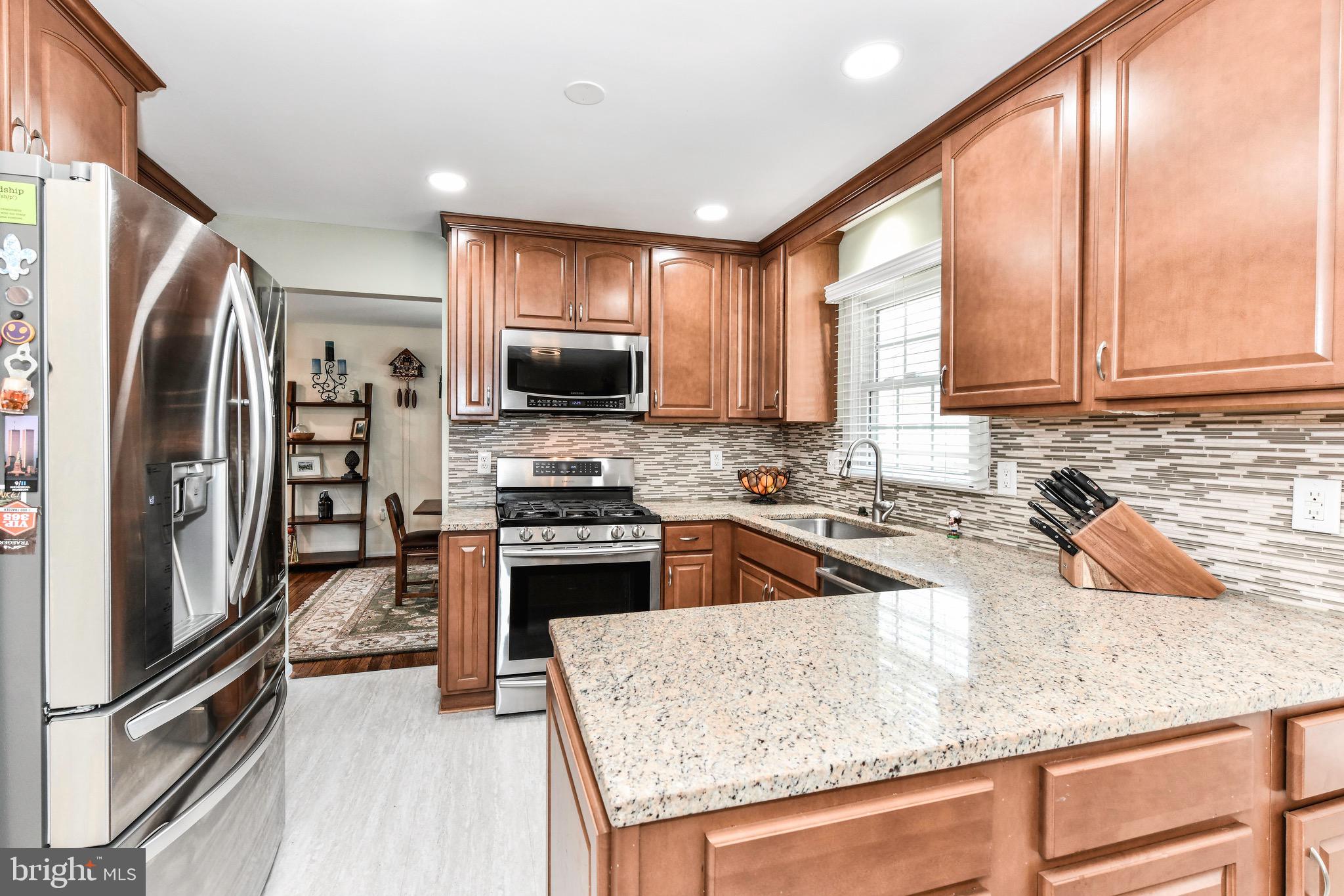 CHANTILLY HIGHLANDS - Residential