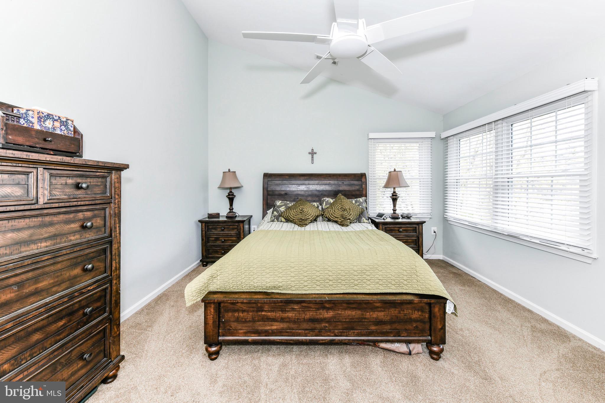 CHANTILLY HIGHLANDS - Residential