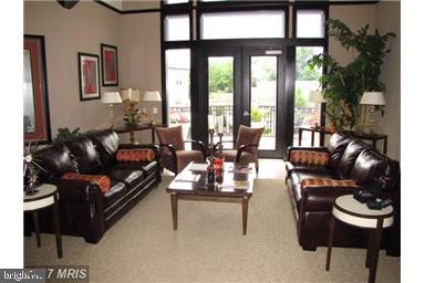 FAIRFAX RIDGE CONDOS - Residential Lease