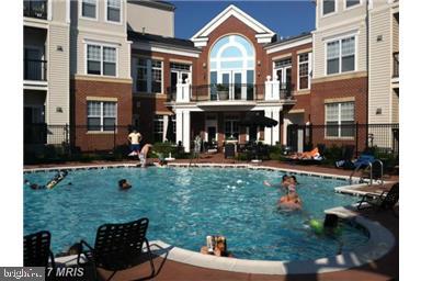 FAIRFAX RIDGE CONDOS - Residential Lease