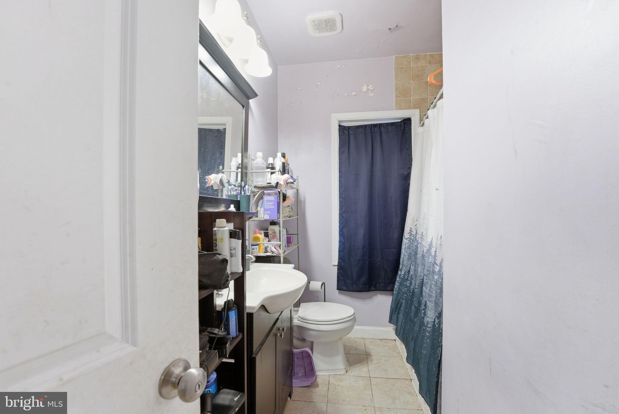 CLINTON - Residential