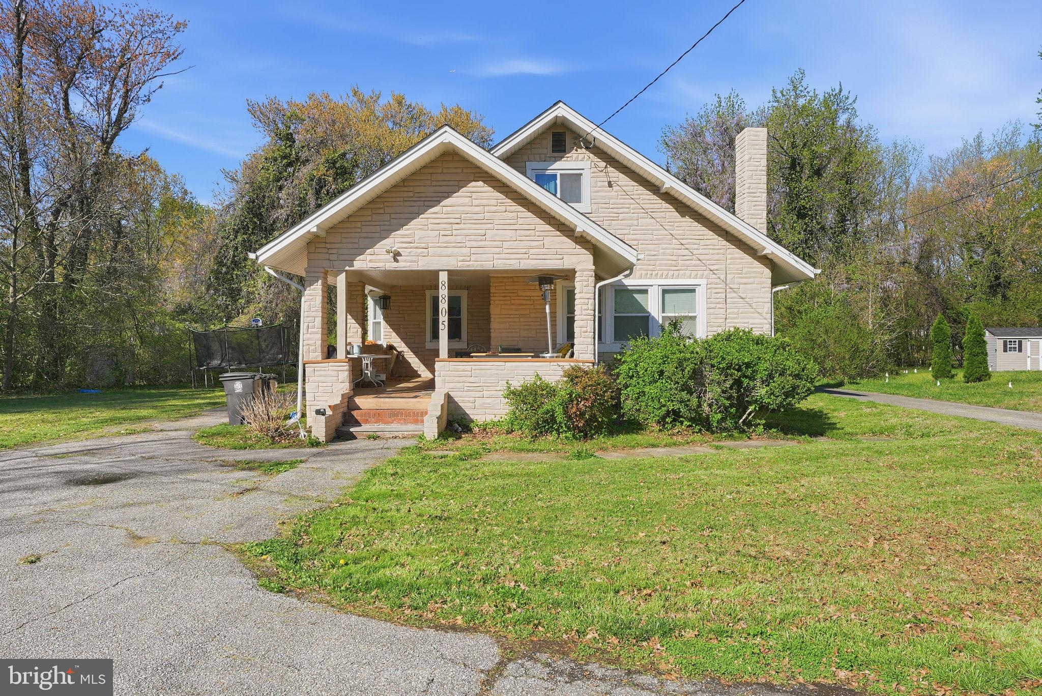 CLINTON - Residential