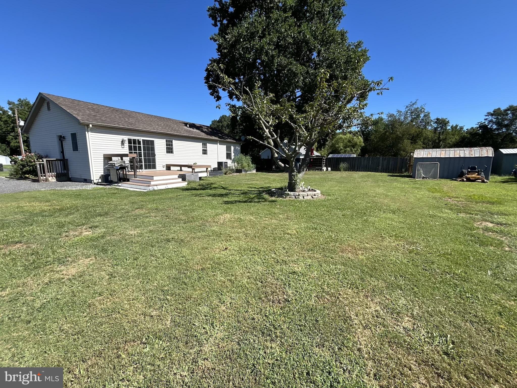 QUAKER ESTATES - Residential