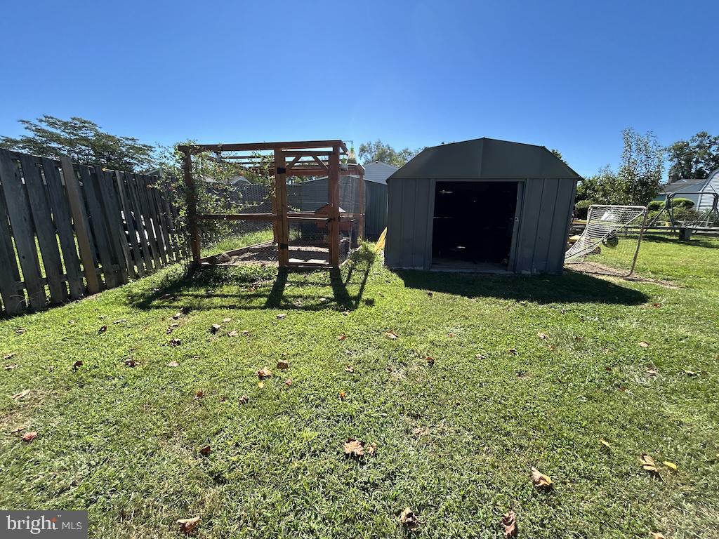 QUAKER ESTATES - Residential