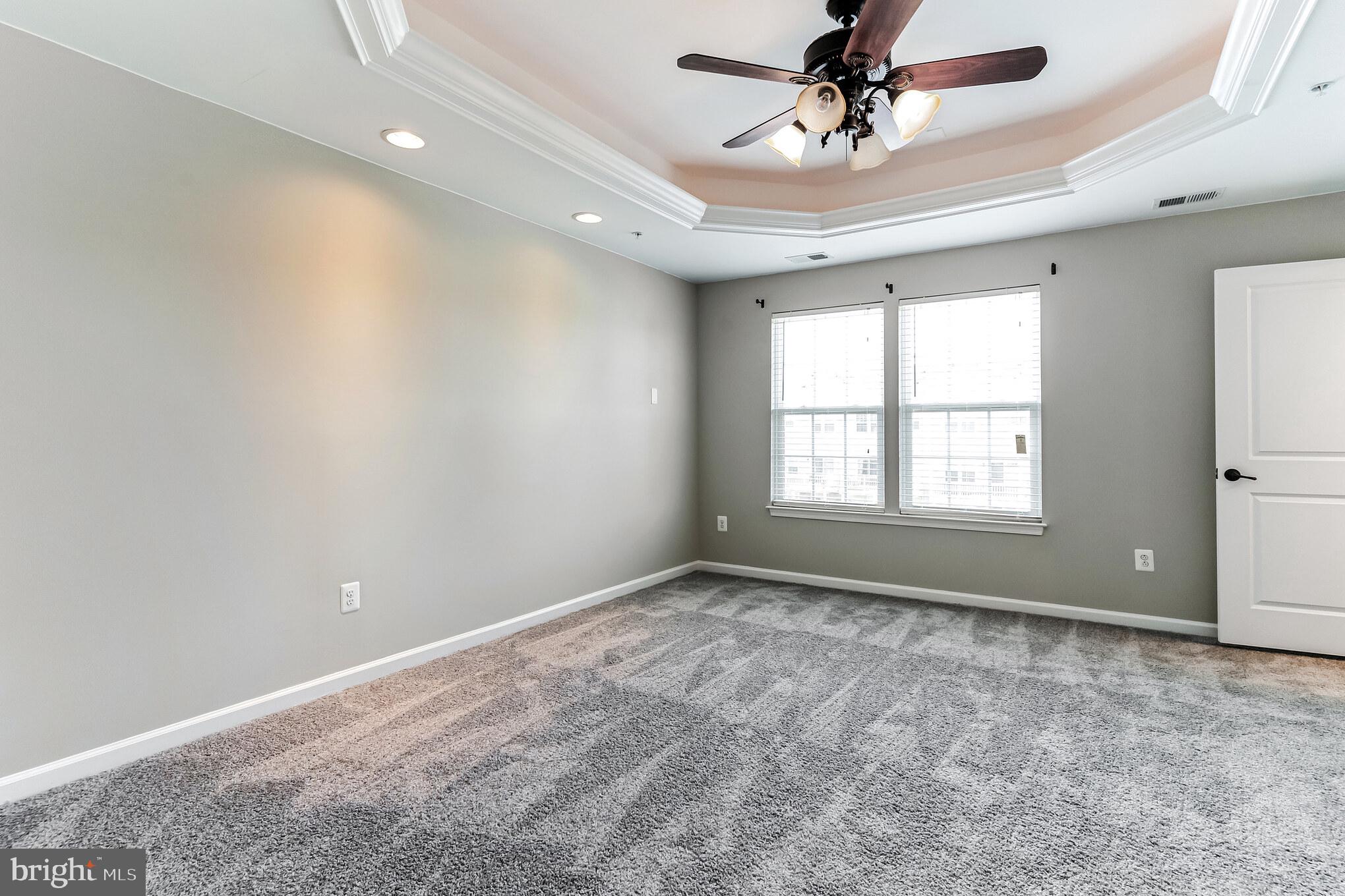 FIELDSIDE AT ST CHARLES - Residential