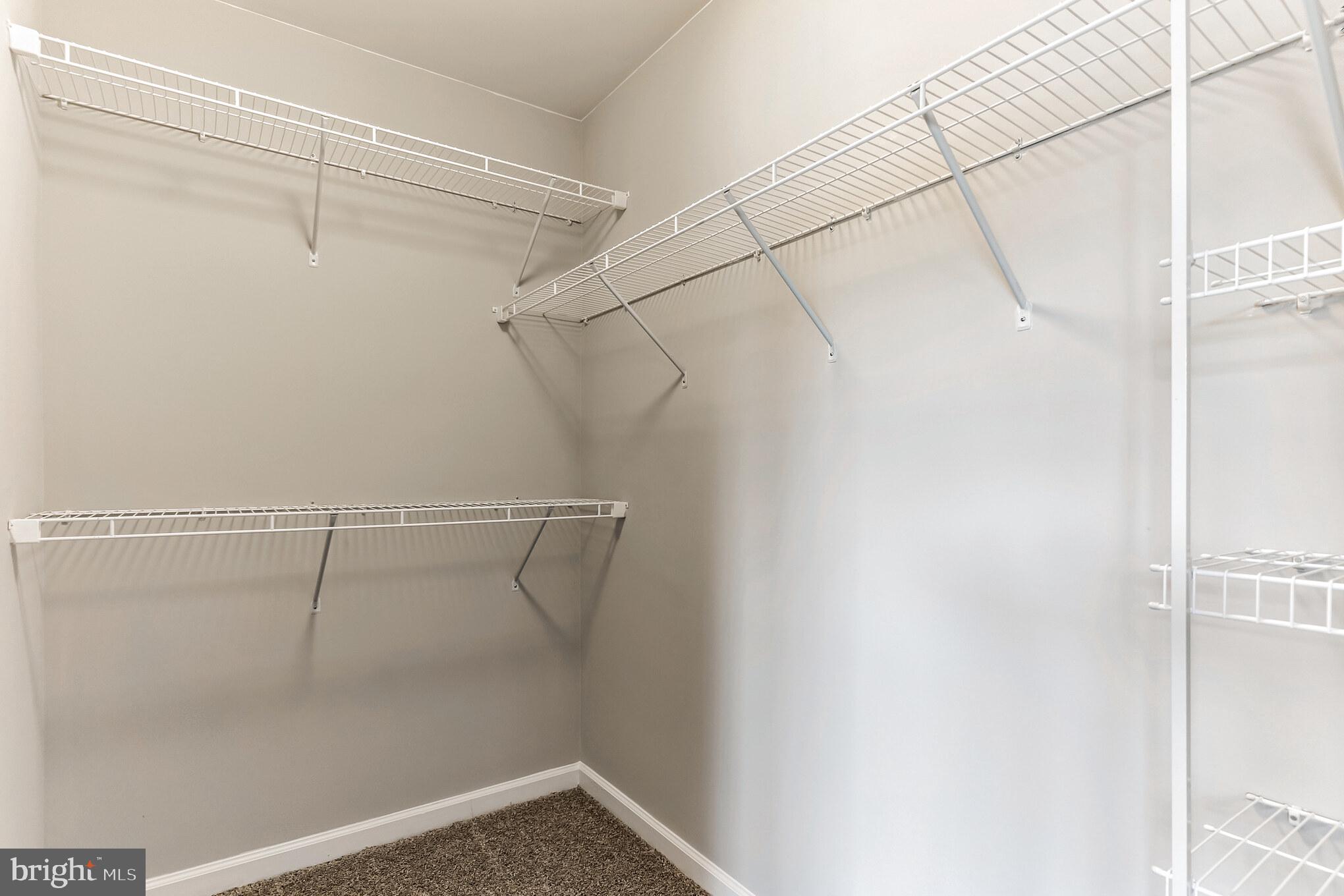 FIELDSIDE AT ST CHARLES - Residential