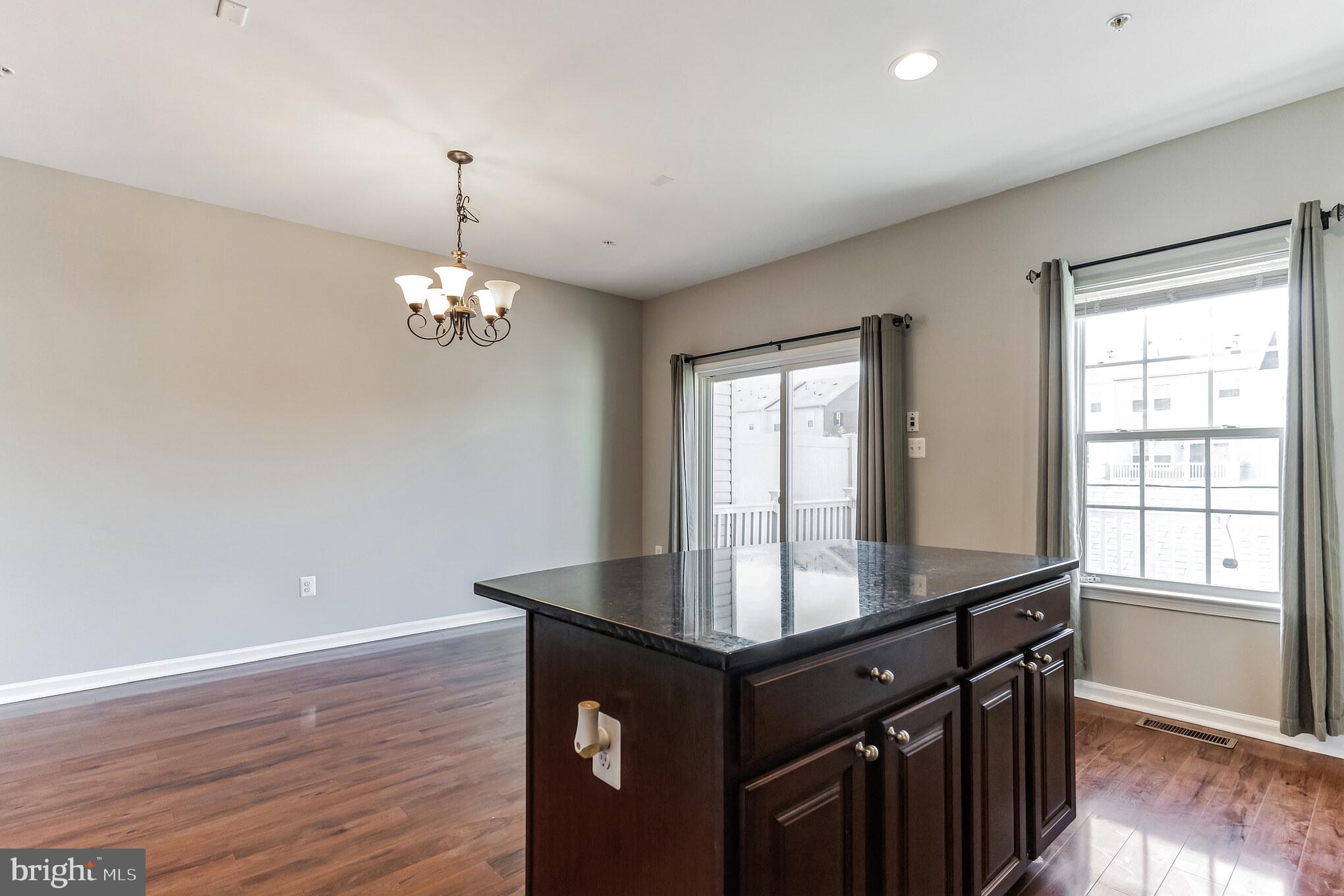 FIELDSIDE AT ST CHARLES - Residential