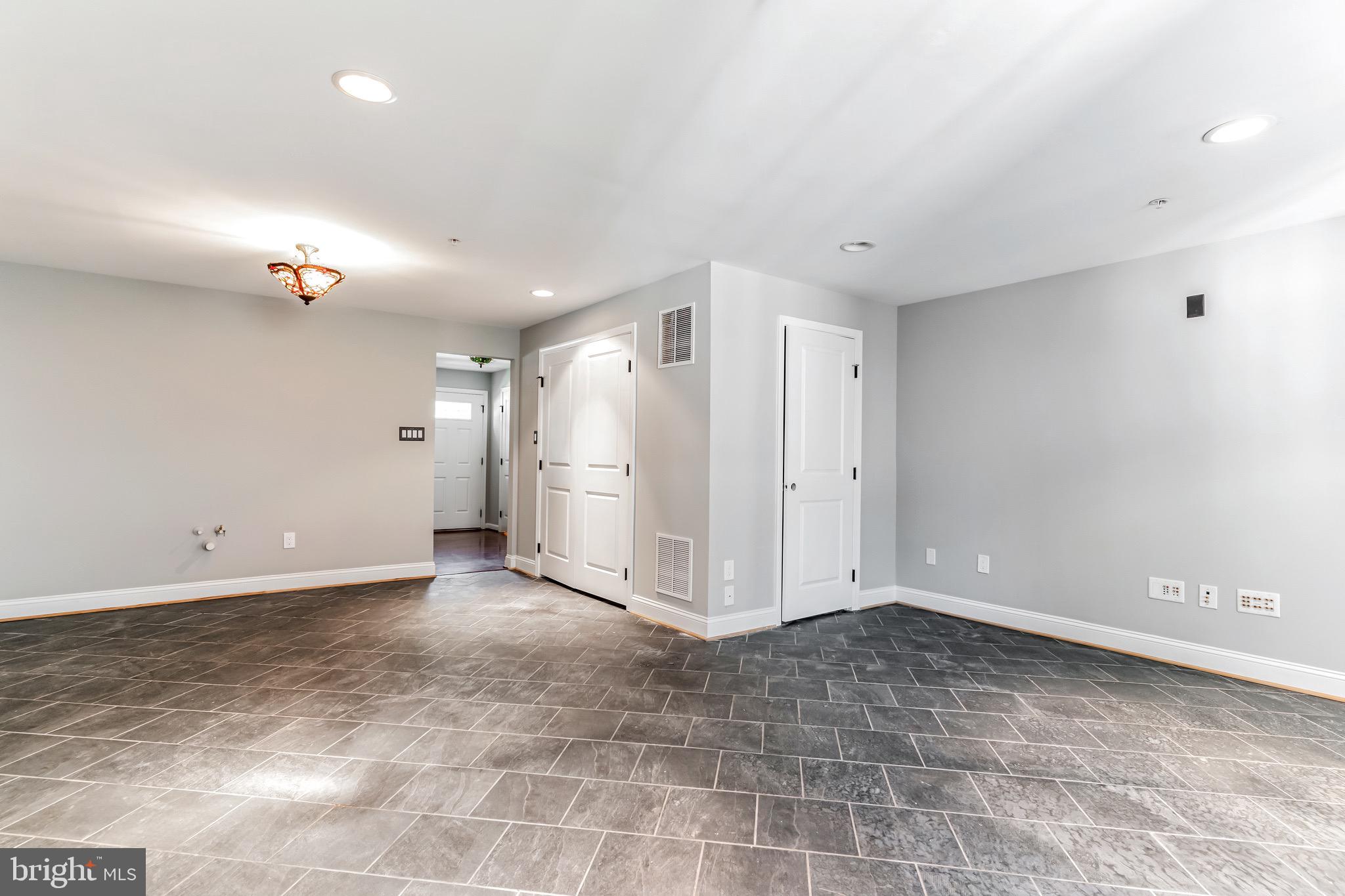 FIELDSIDE AT ST CHARLES - Residential