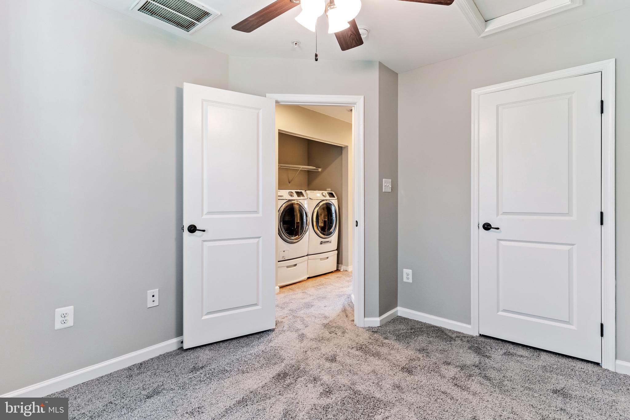 FIELDSIDE AT ST CHARLES - Residential