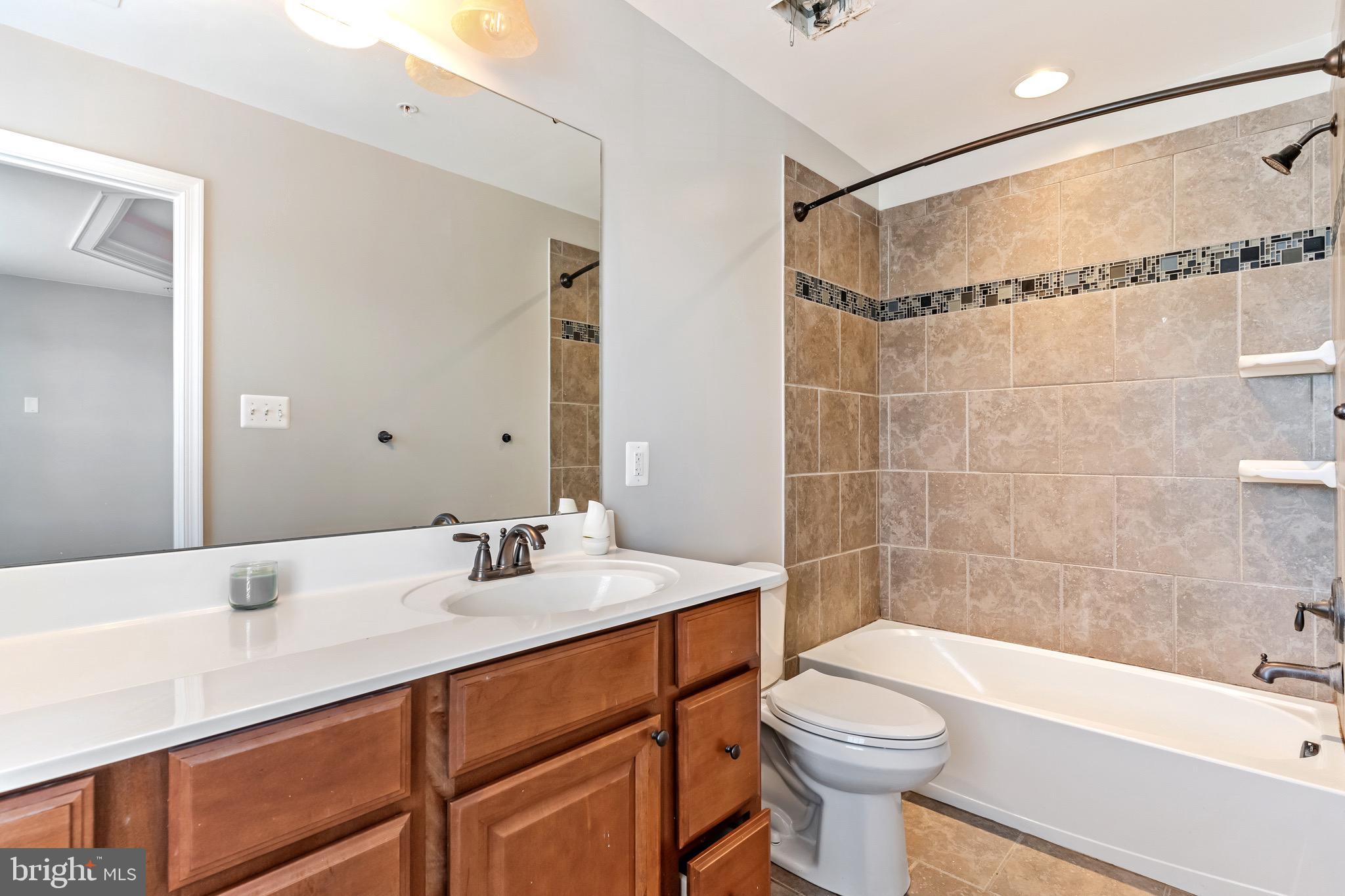 FIELDSIDE AT ST CHARLES - Residential