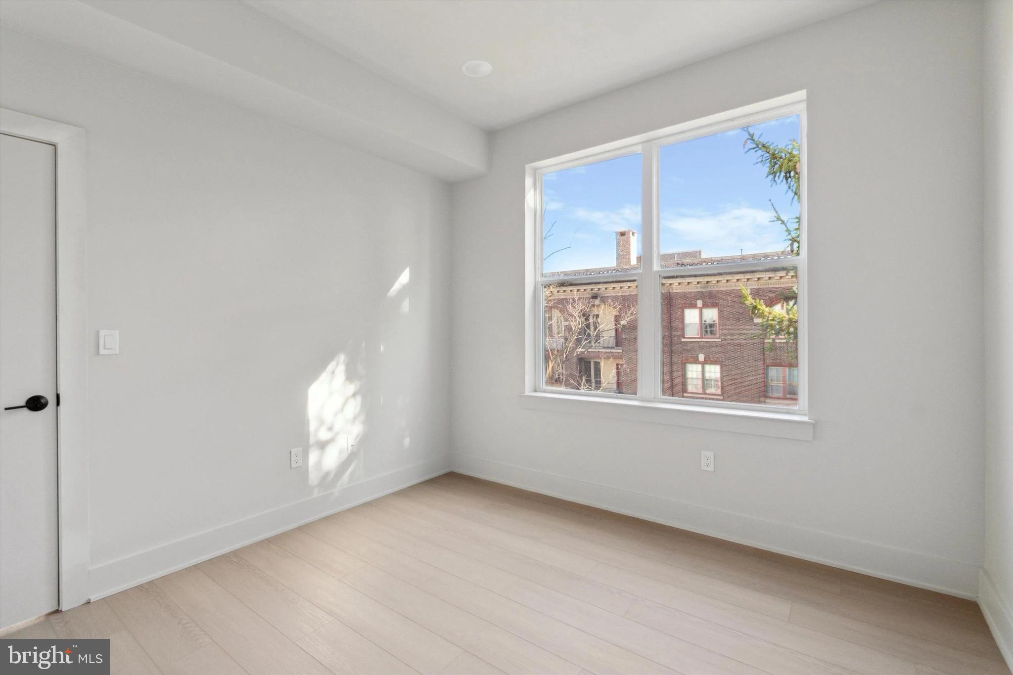 GERMANTOWN - Residential Lease