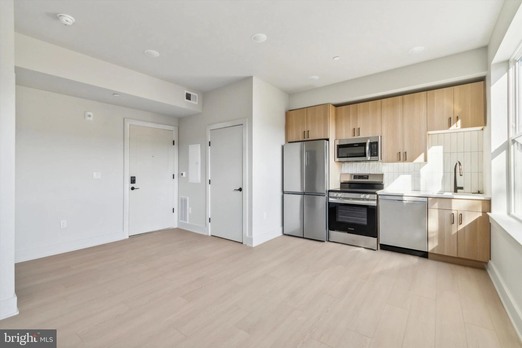 GERMANTOWN - Residential Lease