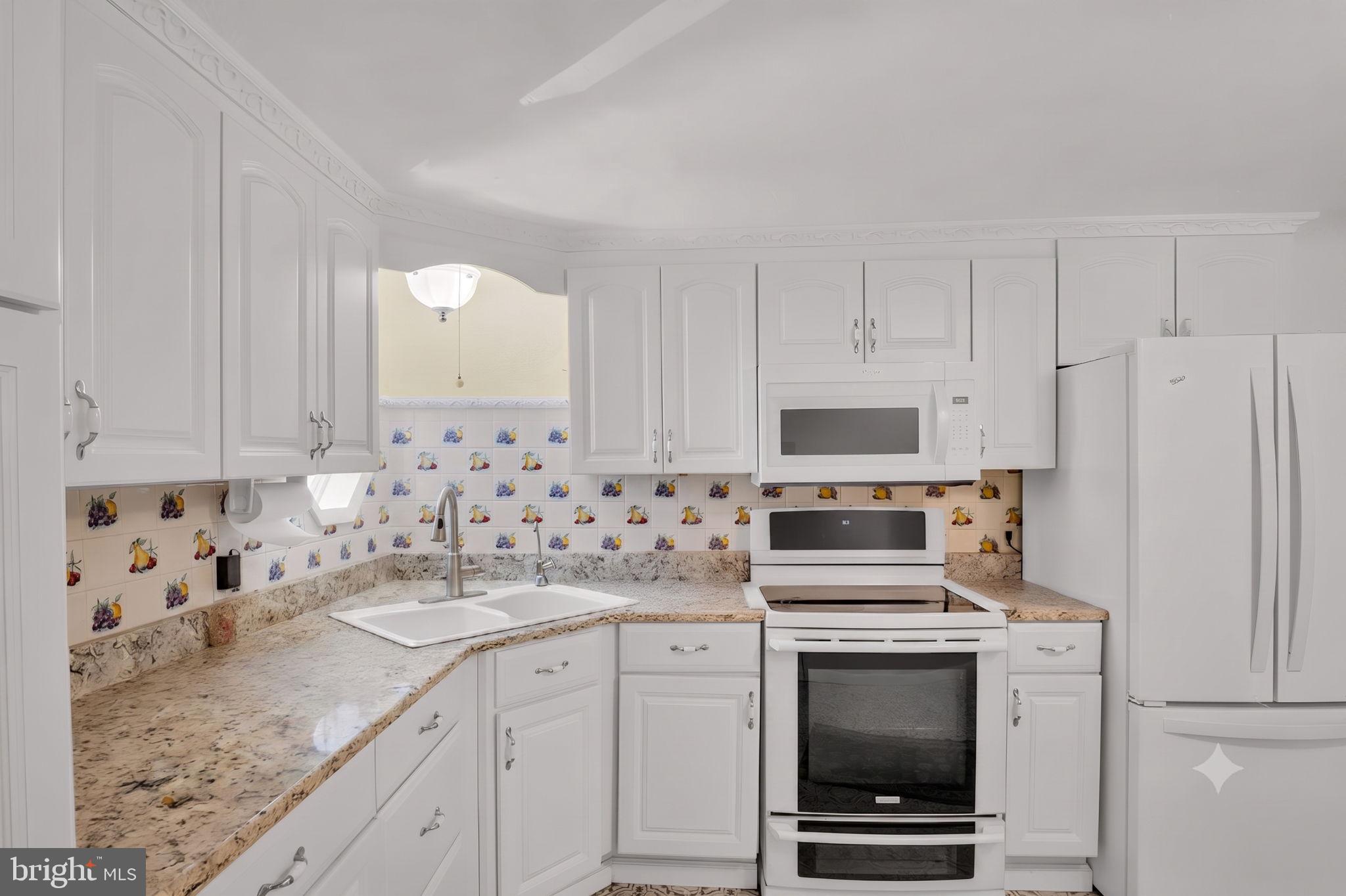 223 PEACH GLEN ROAD