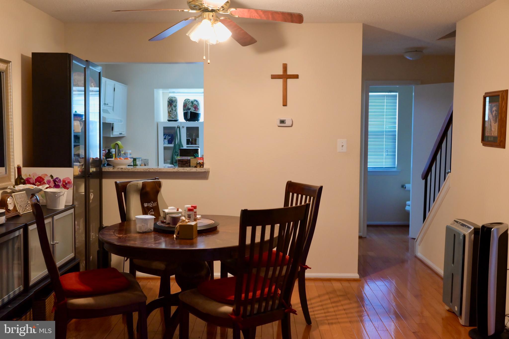 SINGLETONS GROVE - Residential